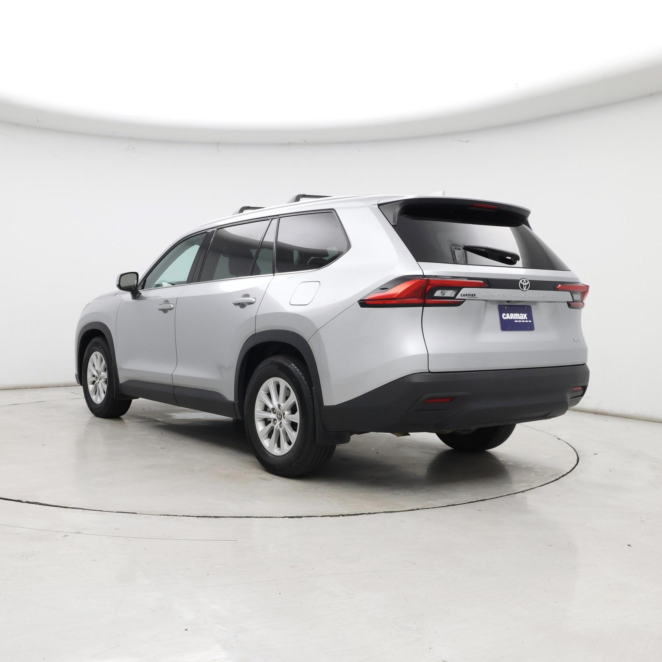 Thumbnail: 2024 Toyota Grand Highlander - 2