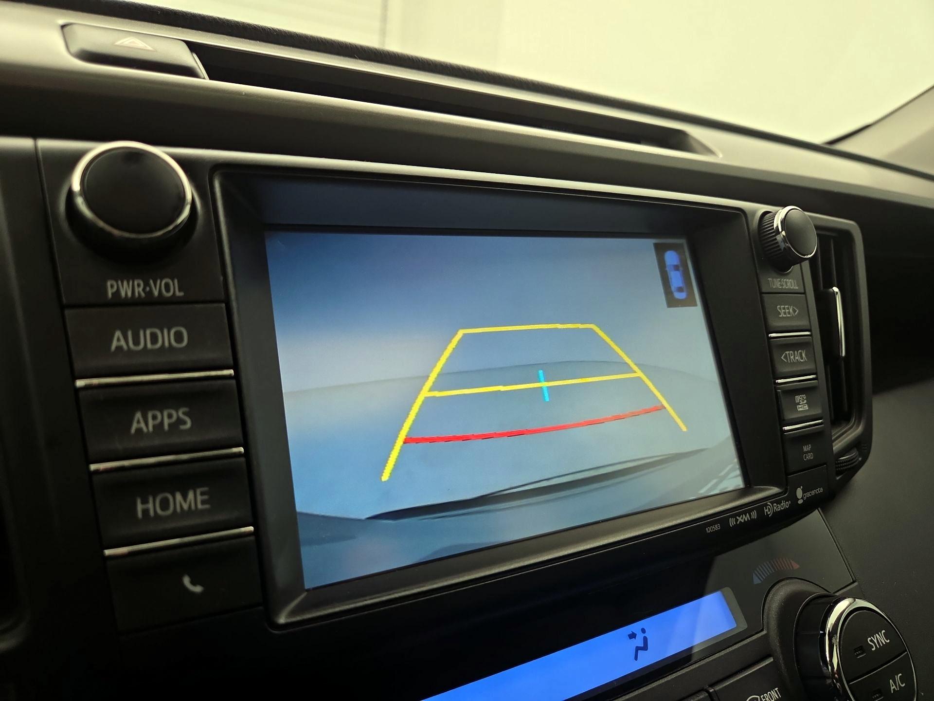 Thumbnail: 2016 Toyota RAV4 - 14