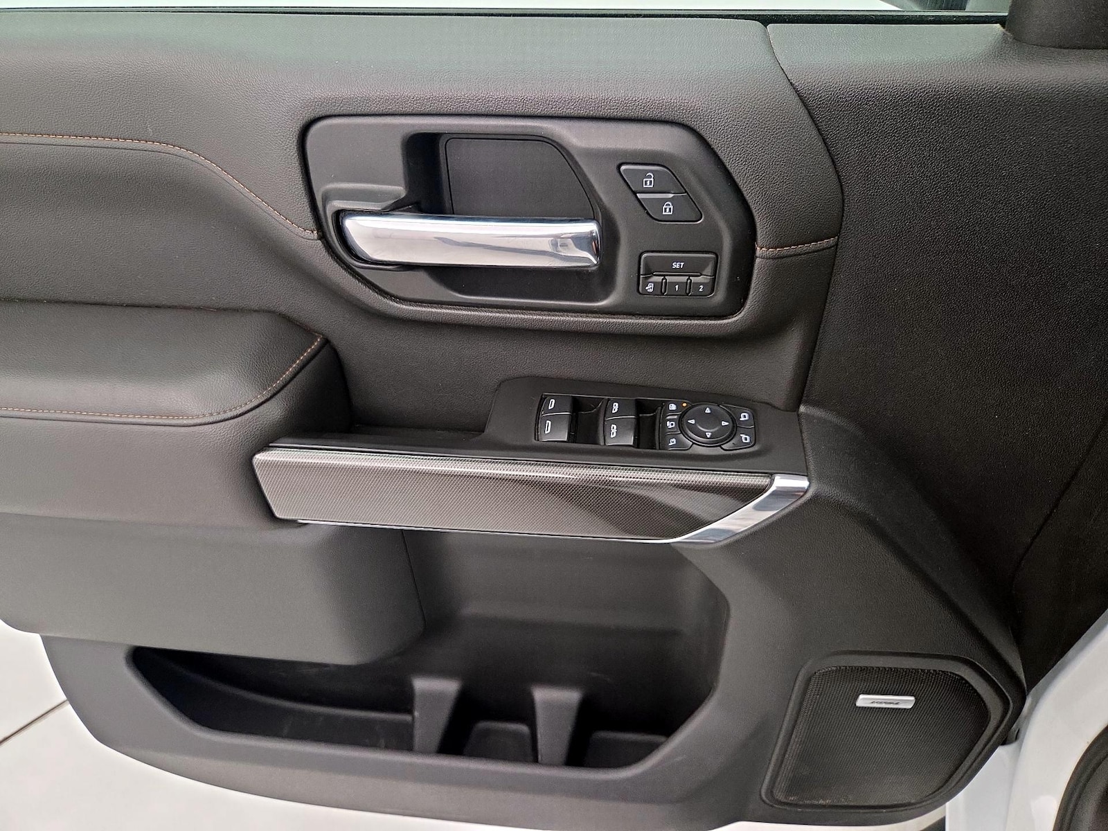 2020 GMC Sierra 2500HD AT4 - Photo 13
