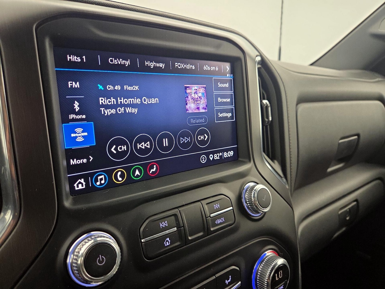 2020 GMC Sierra 2500HD AT4 - Photo 16
