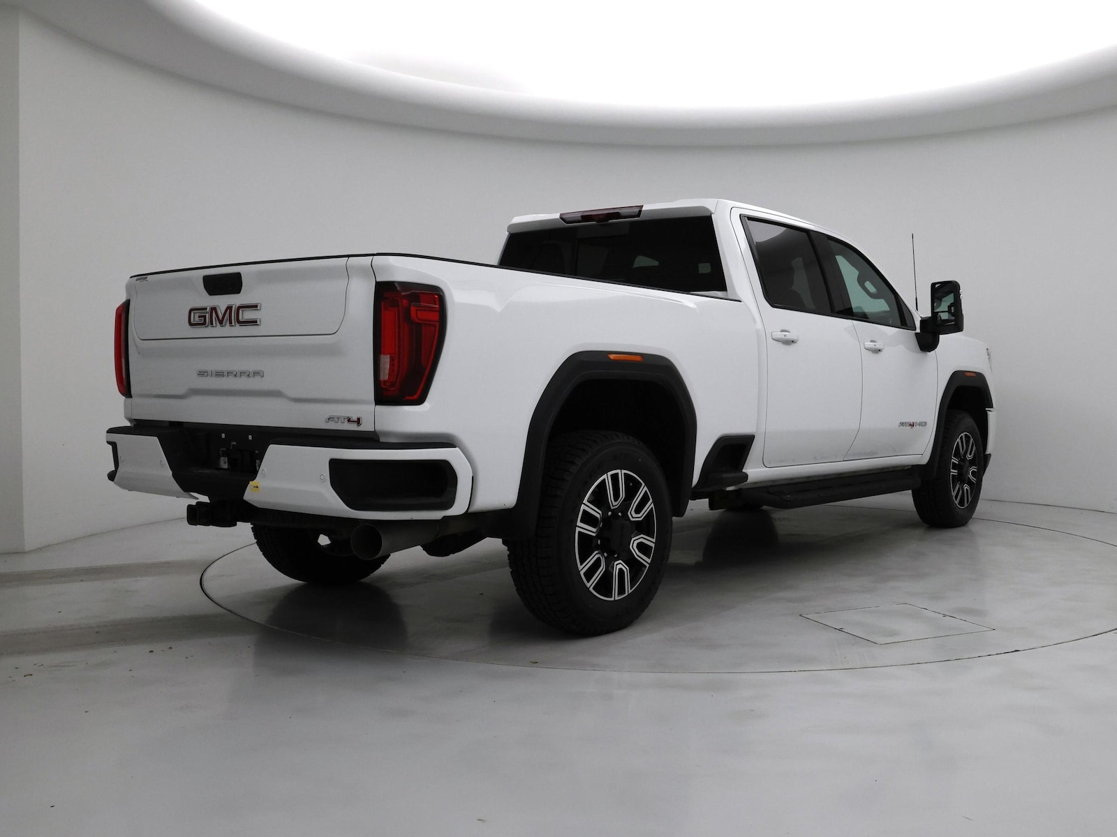 2020 GMC Sierra 2500HD AT4 - Photo 9