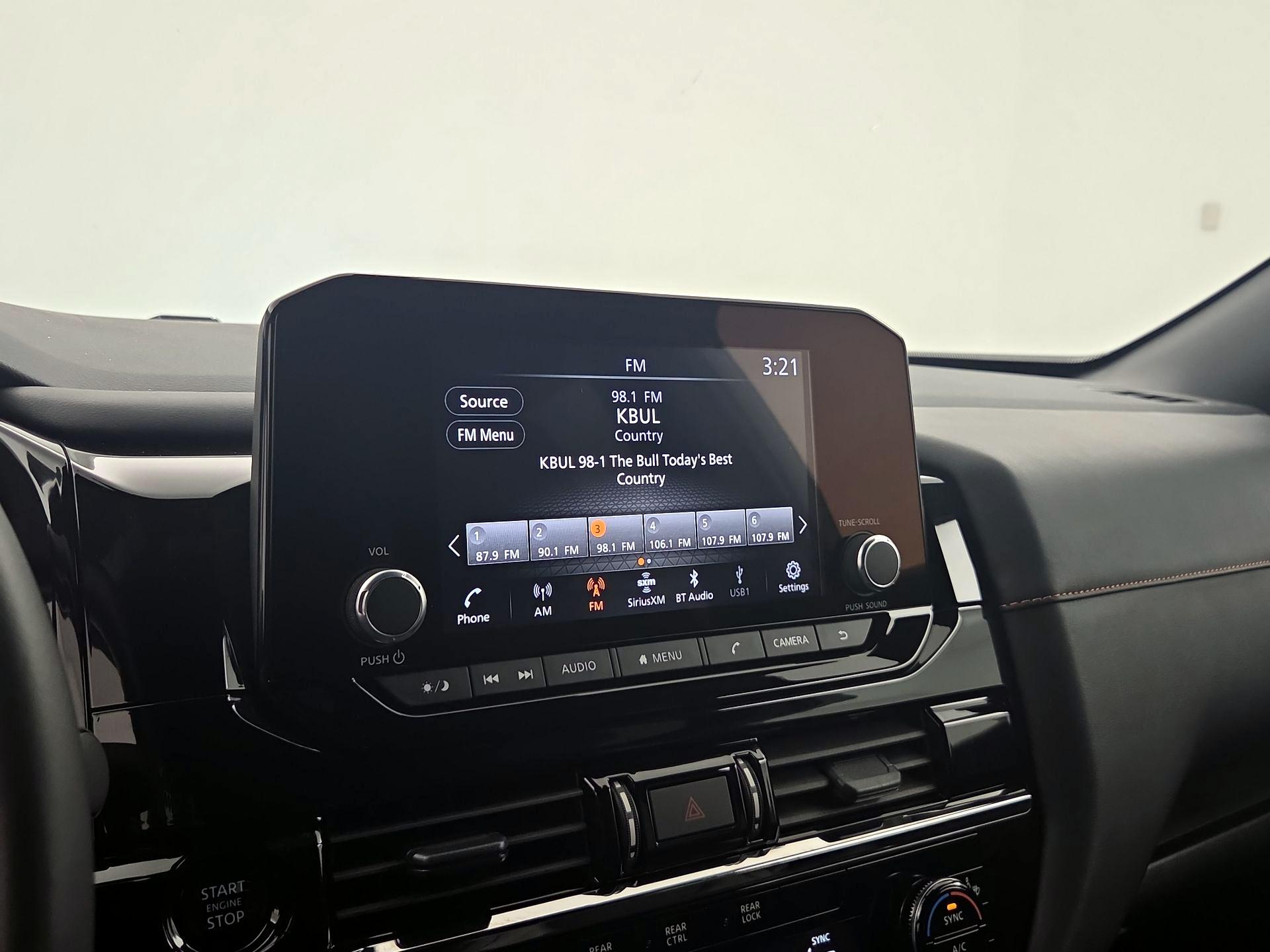 Thumbnail: 2025 Nissan Pathfinder - 15