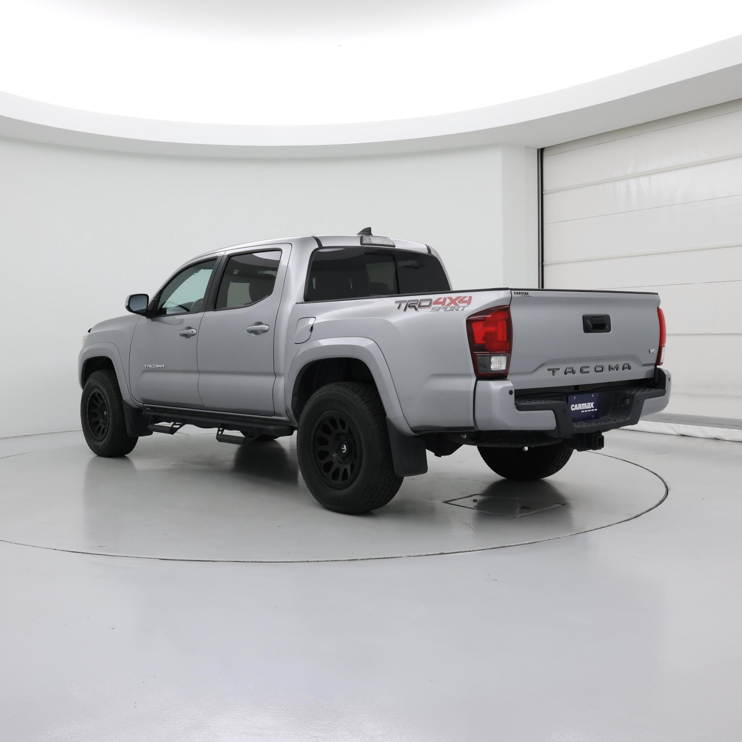 Thumbnail: 2019 Toyota Tacoma - 2