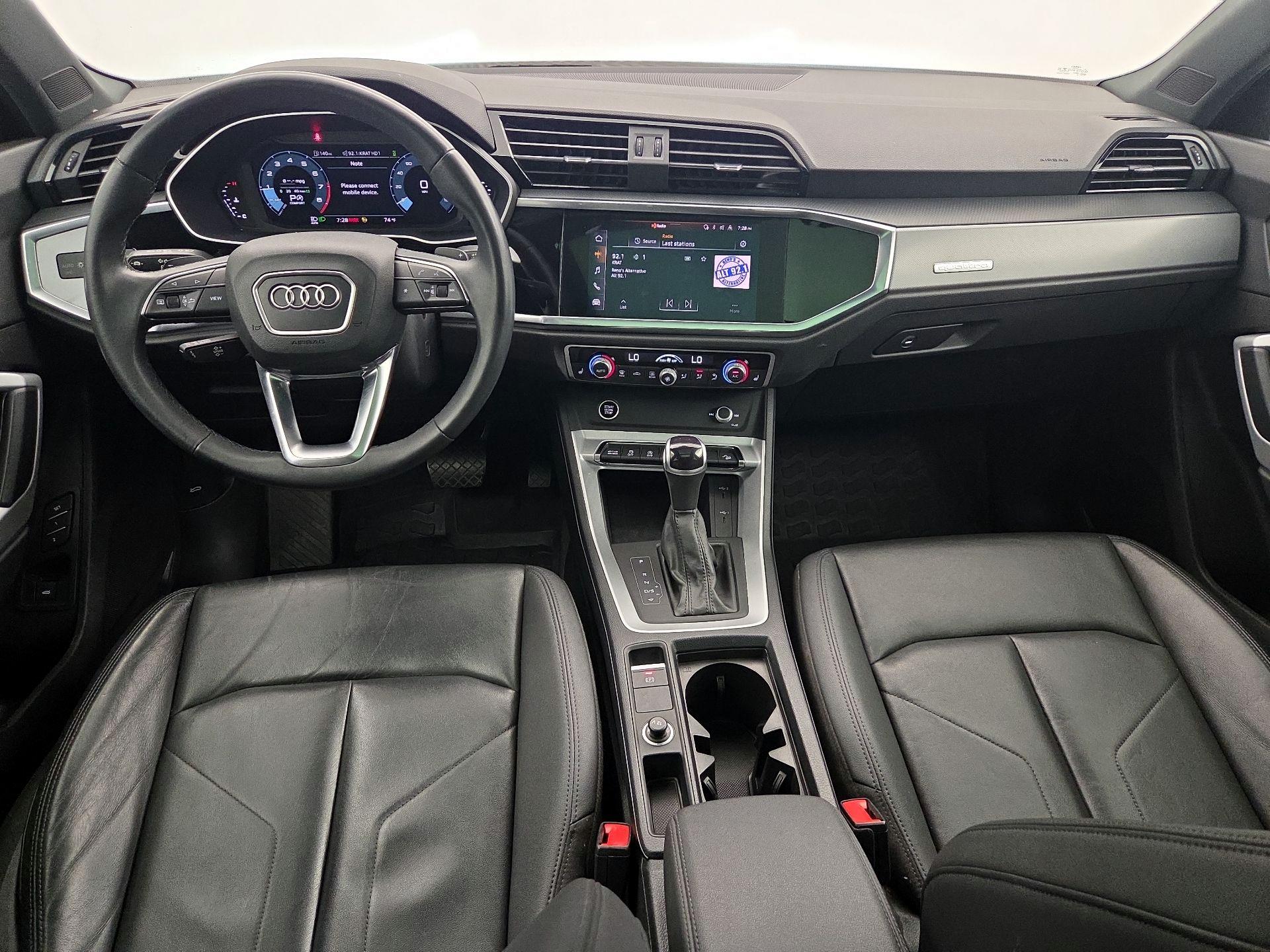 Thumbnail: 2022 Audi Q3 - 9