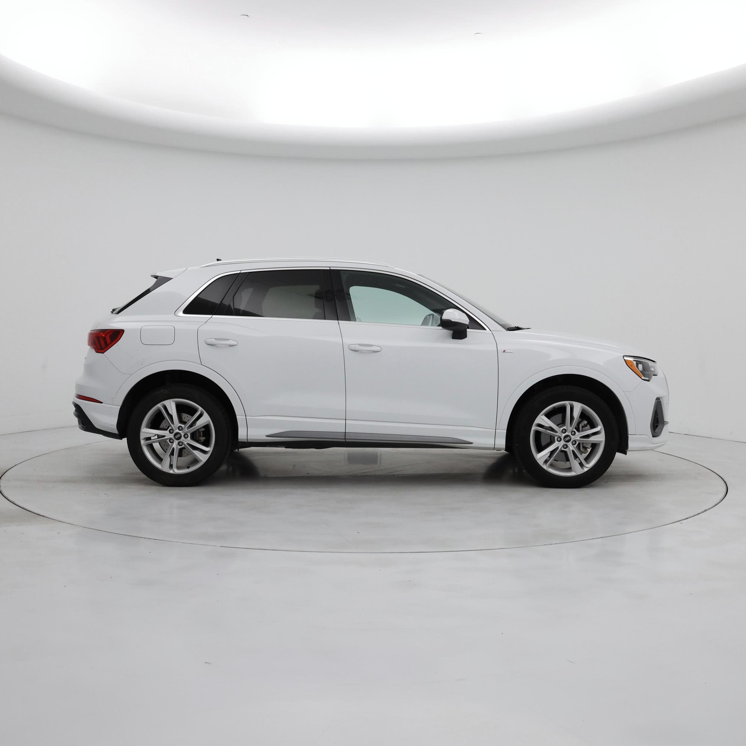 Thumbnail: 2022 Audi Q3 - 7