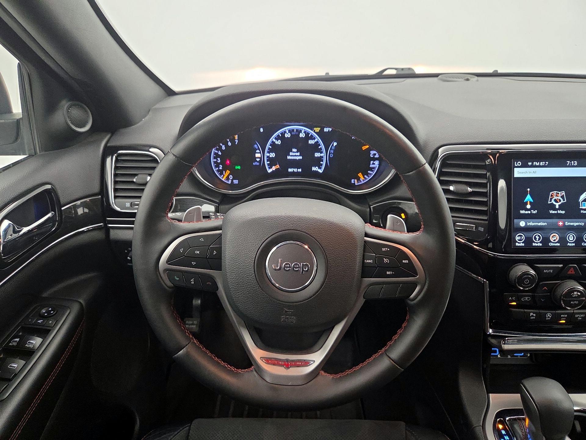 Thumbnail: 2019 Jeep Grand Cherokee - 10