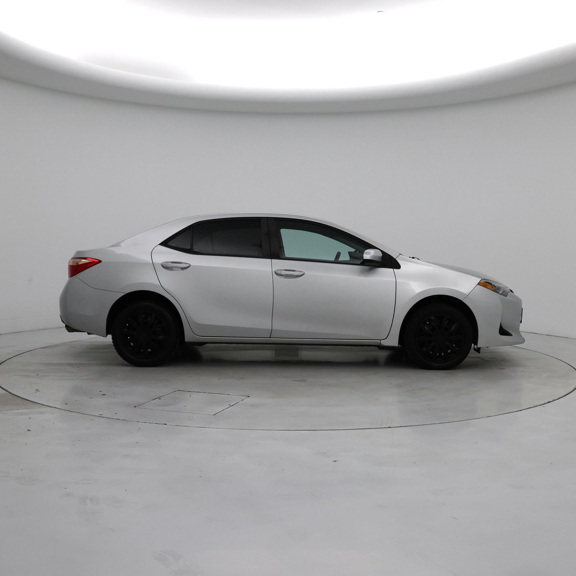 Thumbnail: 2018 Toyota Corolla - 7