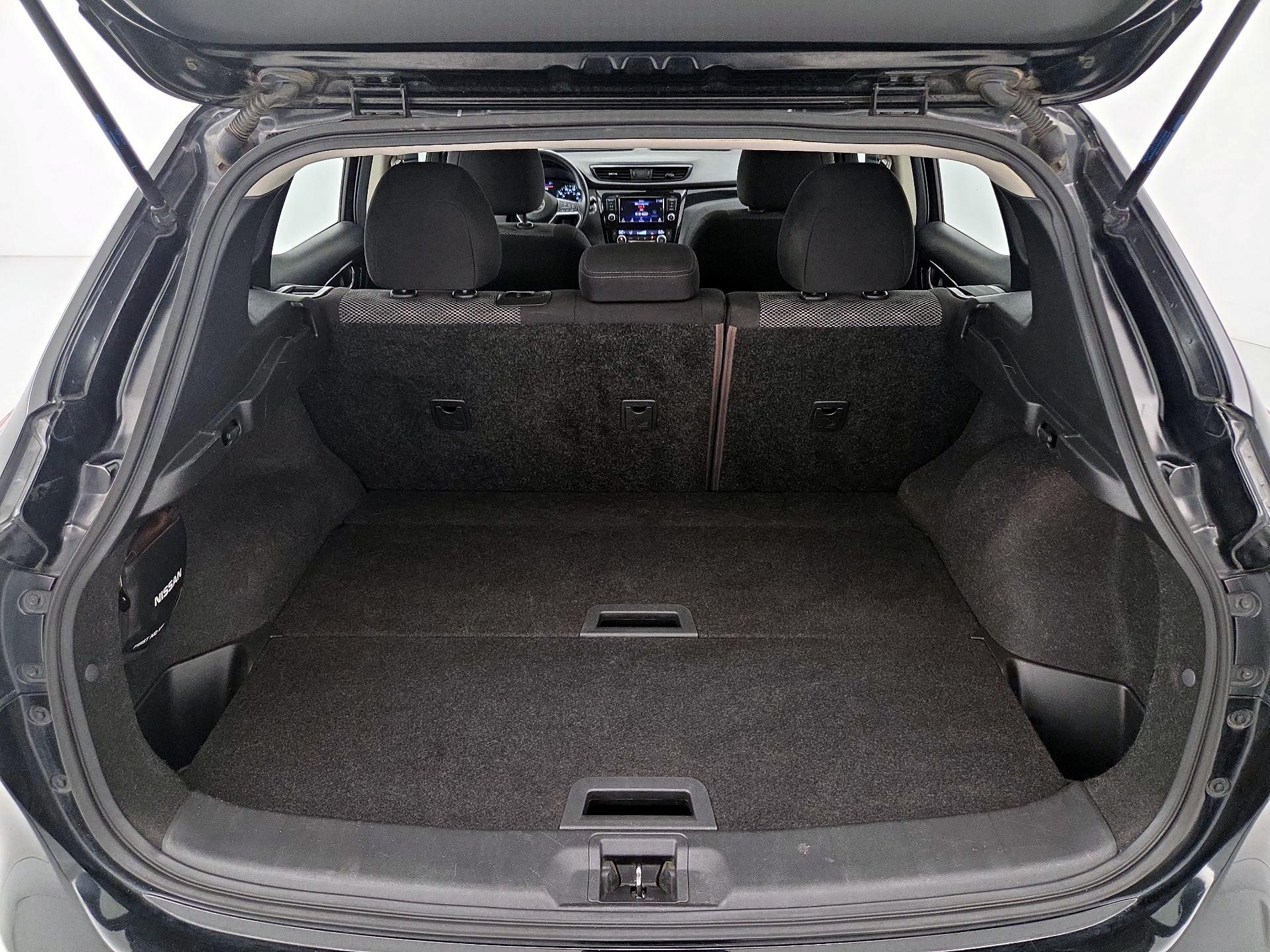 Thumbnail: 2019 Nissan Rogue Sport - 20