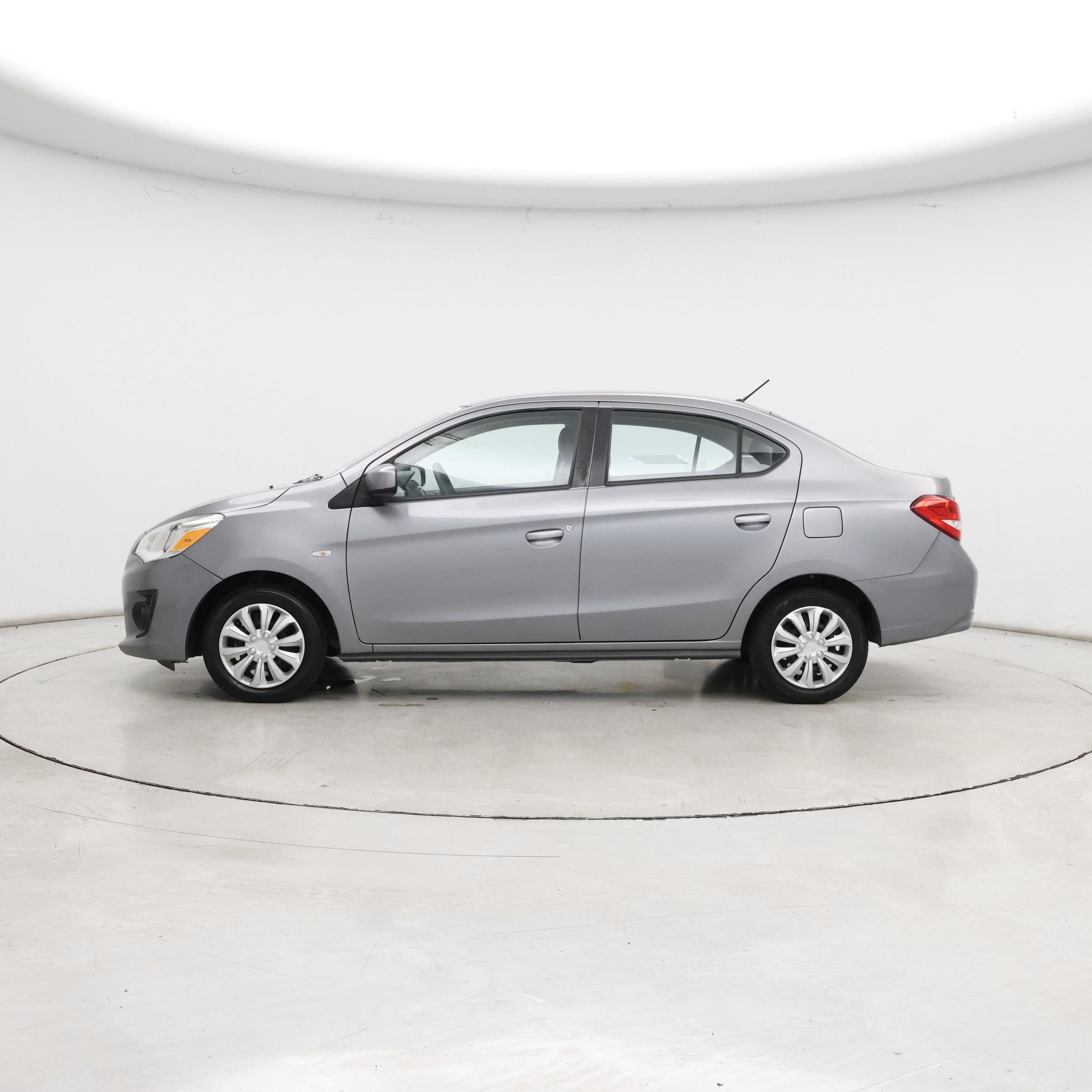 Thumbnail: 2019 Mitsubishi Mirage G4 - 3