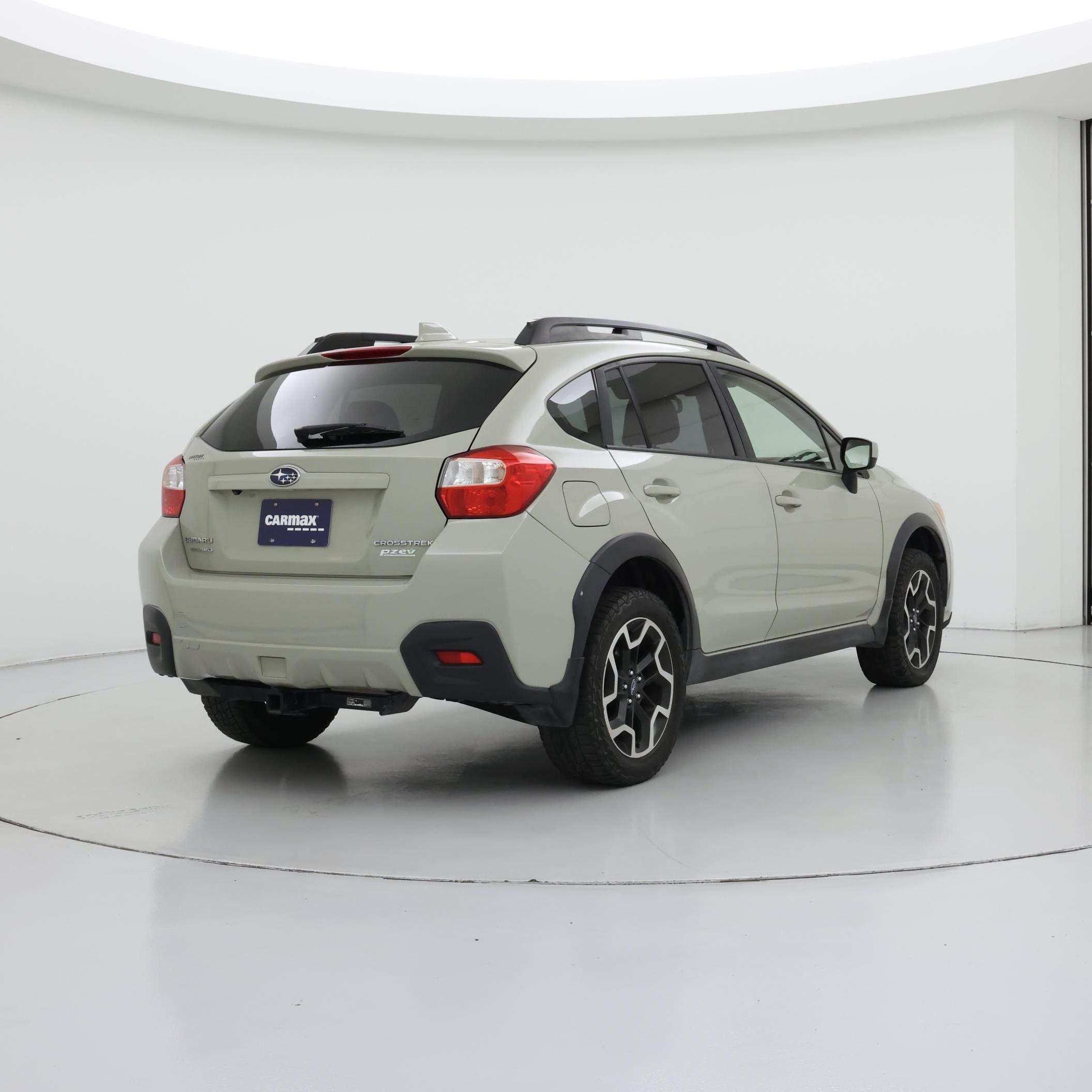 Thumbnail: 2016 Subaru XV Crosstrek - 8