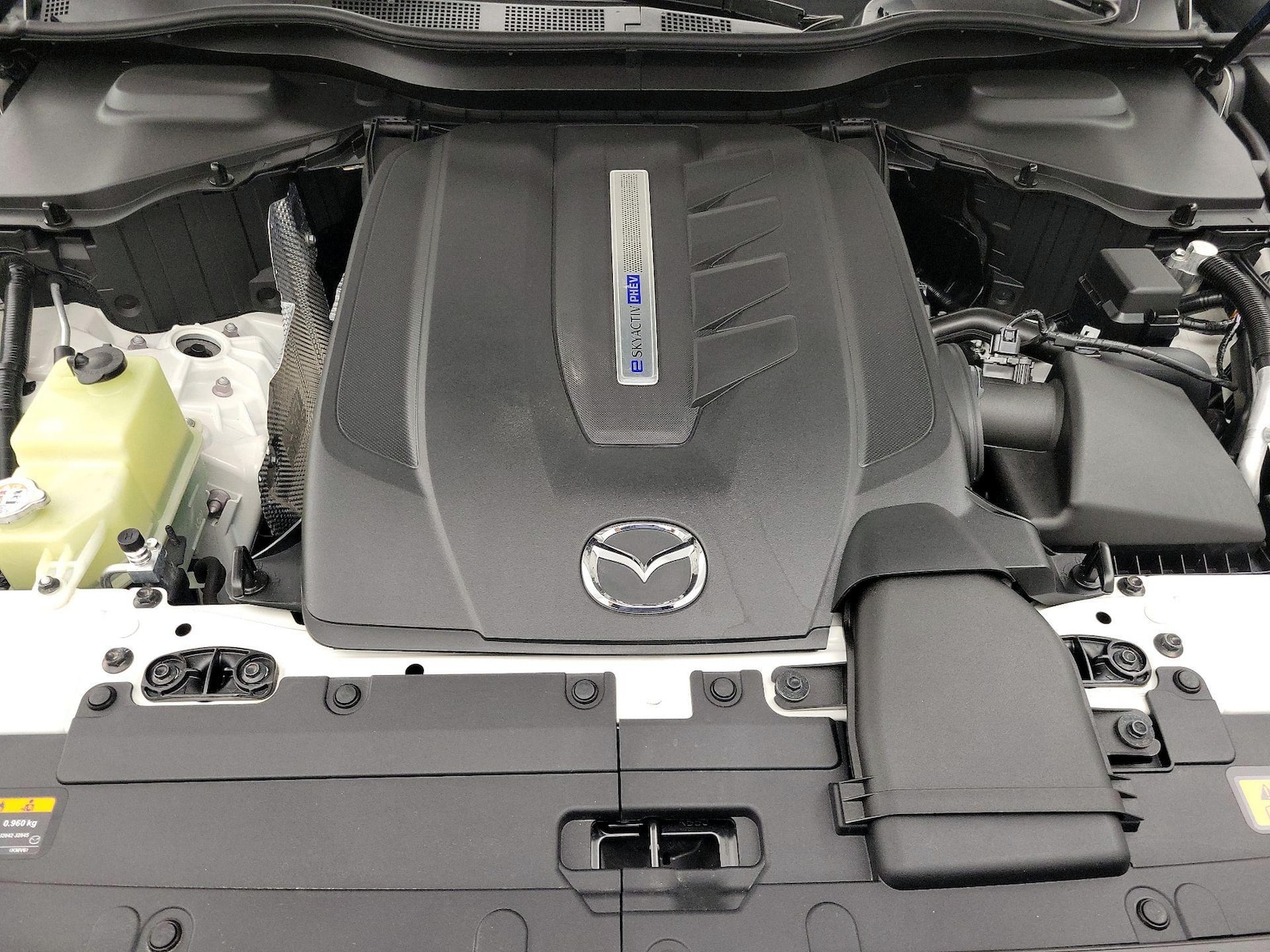 2024 Mazda CX-90 Premium Plus Package - Photo 23