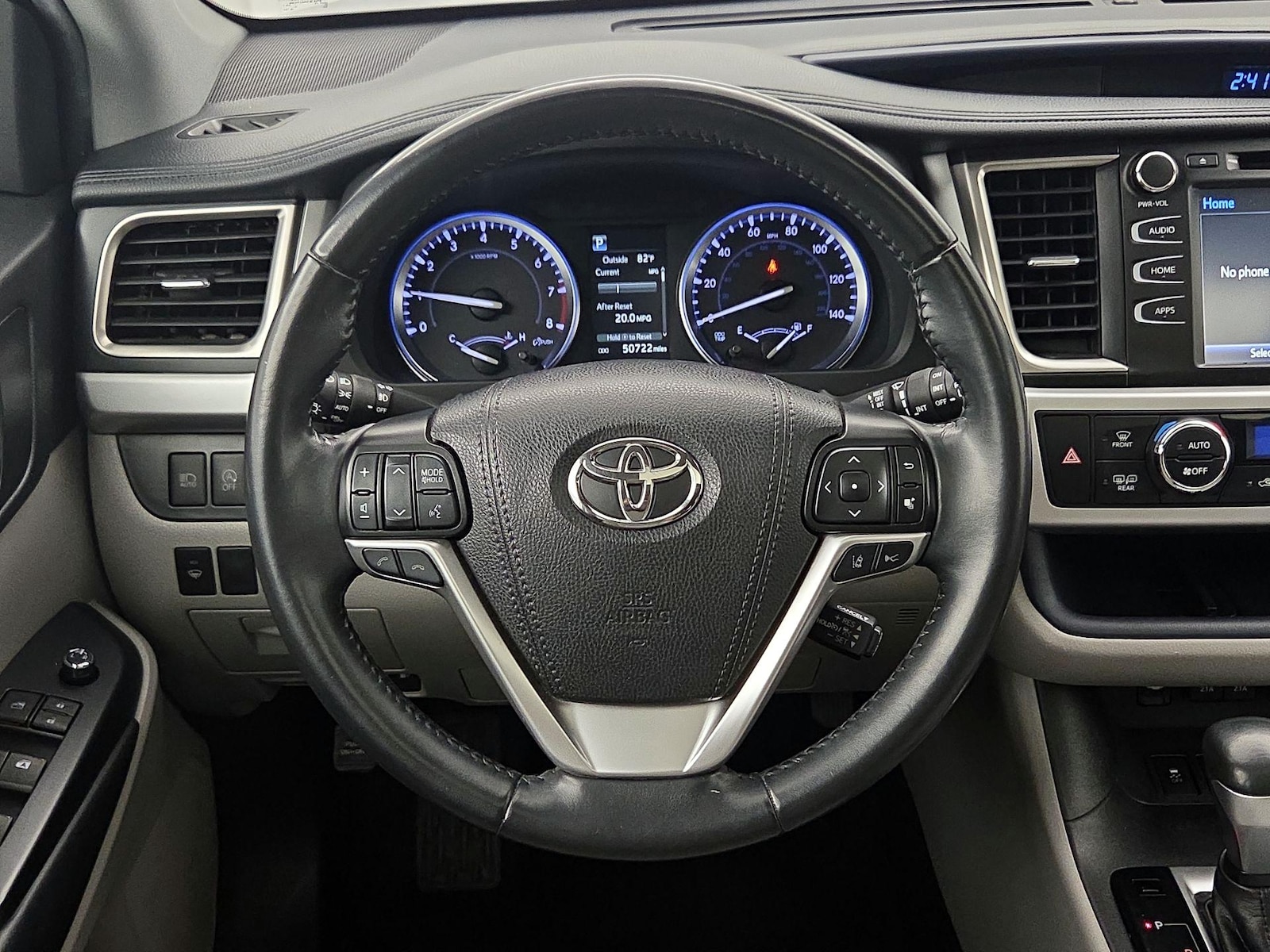 2019 Toyota Highlander XLE - Photo 11