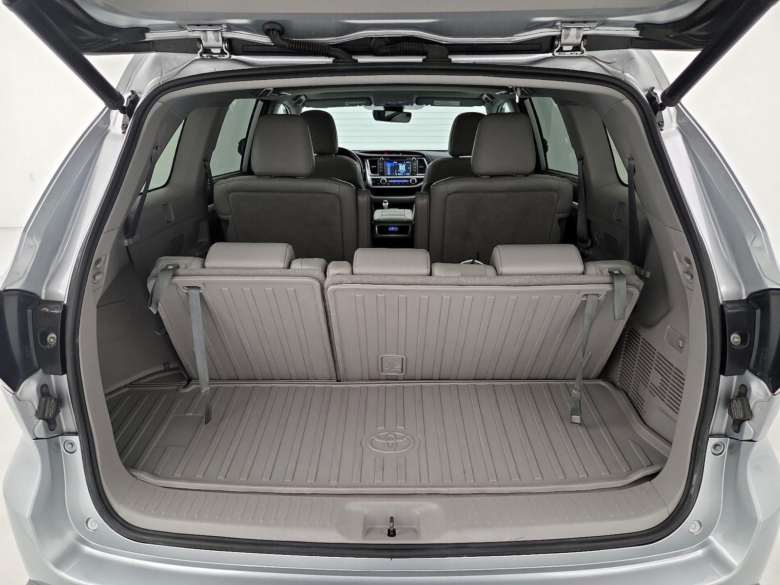 2019 Toyota Highlander XLE - Photo 23