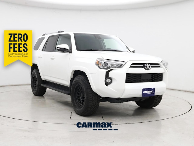 White 2024 Toyota 4Runner SUV / Crossover Four-Wheel Drive Automatic