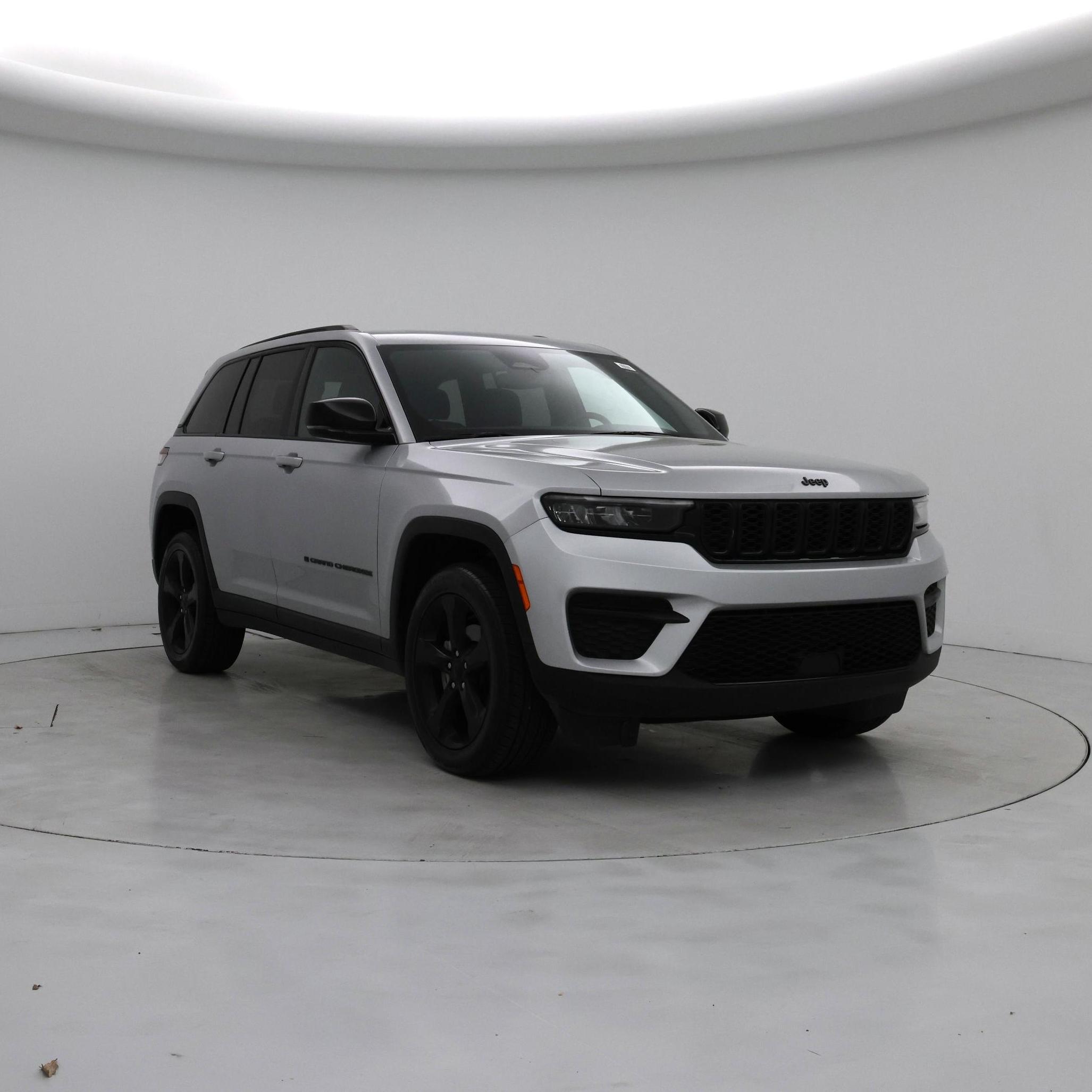 Silver 2023 Jeep Grand Cherokee SUV / Crossover Four-Wheel Drive Automatic