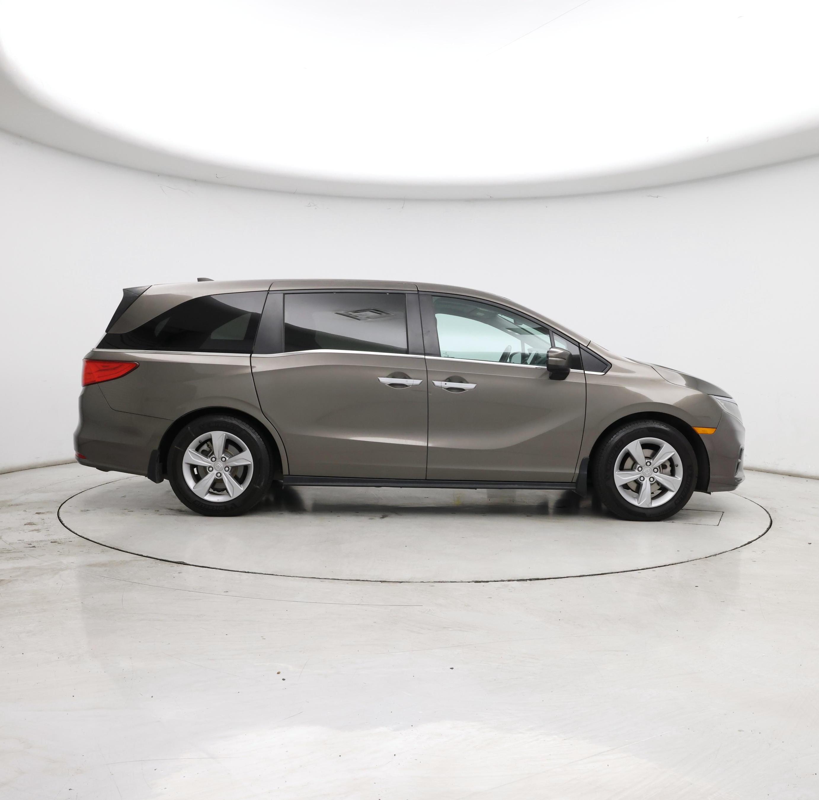 Thumbnail: 2020 Honda Odyssey - 7