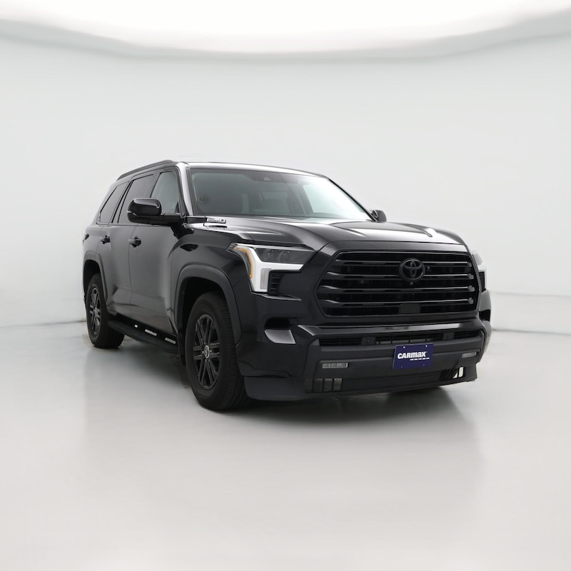 2023 Toyota Sequoia SR5