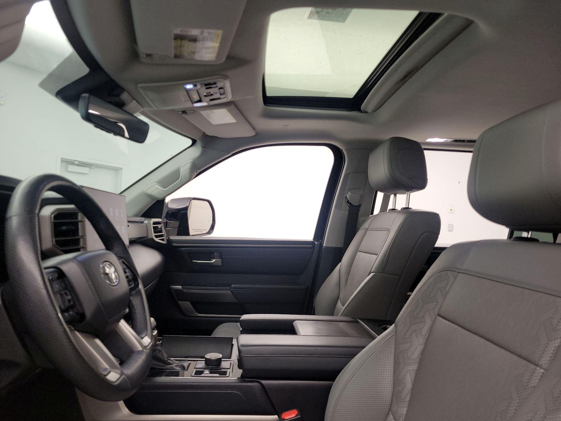 Thumbnail: 2023 Toyota Sequoia - 19