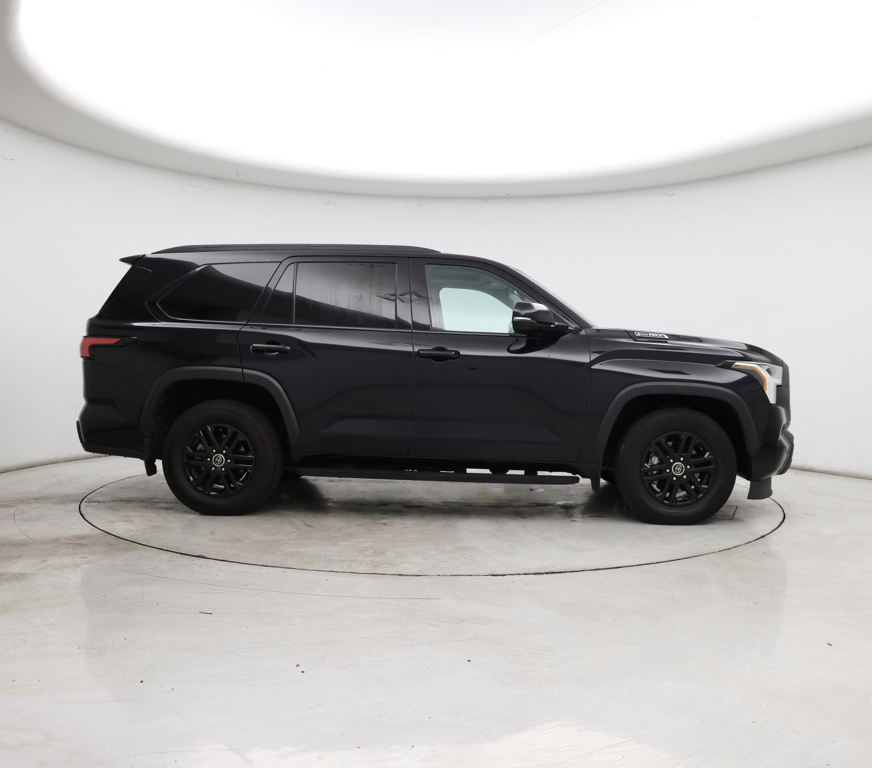 Thumbnail: 2023 Toyota Sequoia - 7
