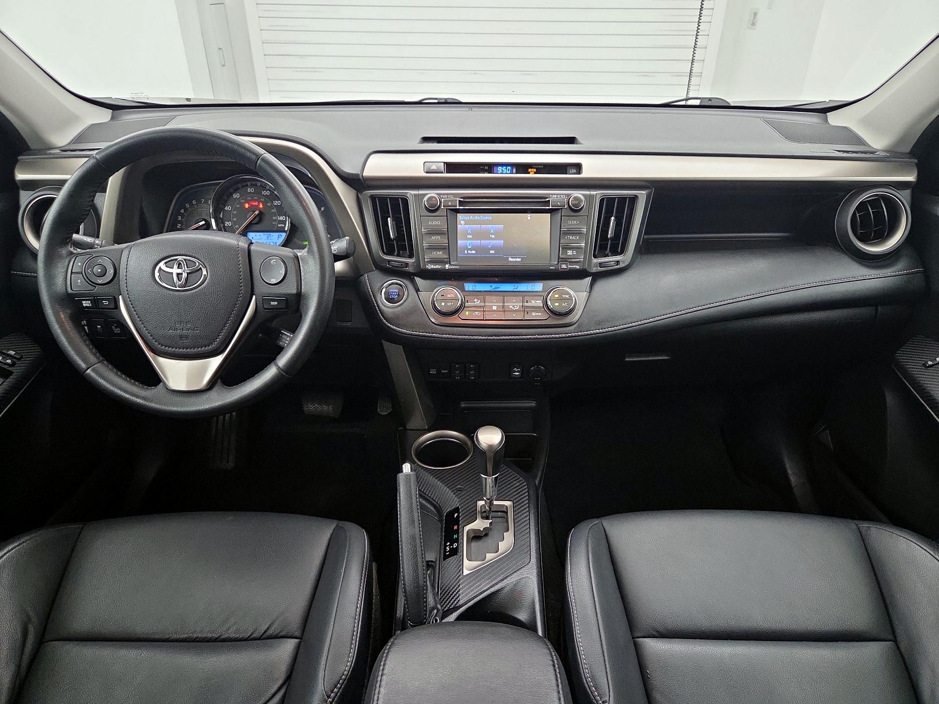 Thumbnail: 2015 Toyota RAV4 - 9