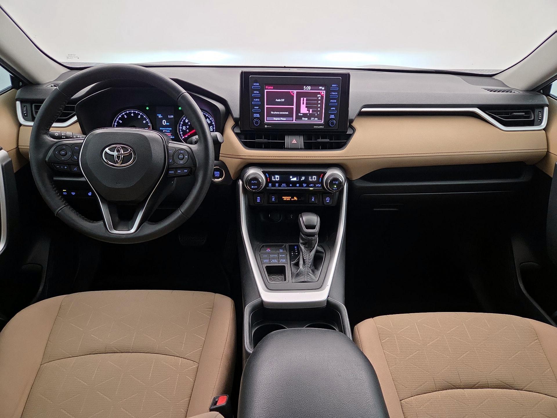 Thumbnail: 2020 Toyota RAV4 - 9