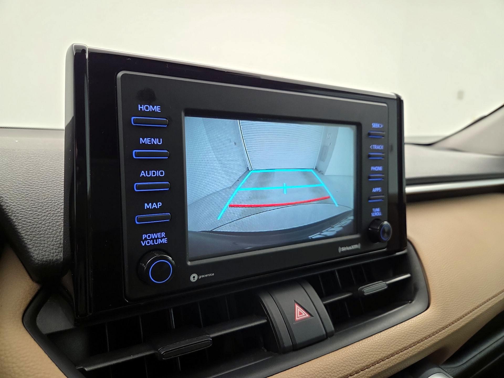 Thumbnail: 2020 Toyota RAV4 - 14