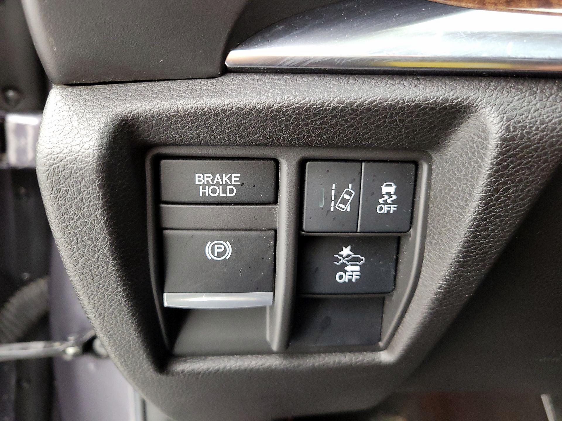 Thumbnail: 2019 Acura MDX - 13