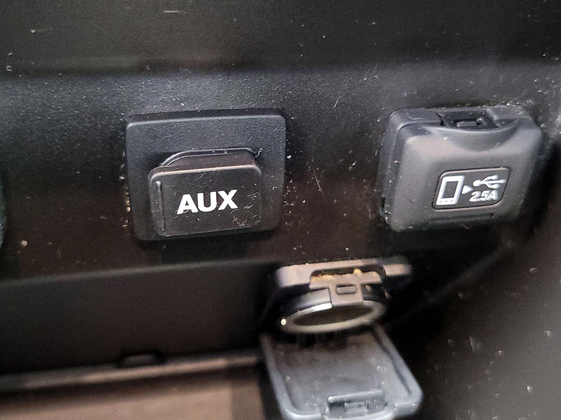 Thumbnail: 2019 Acura MDX - 18