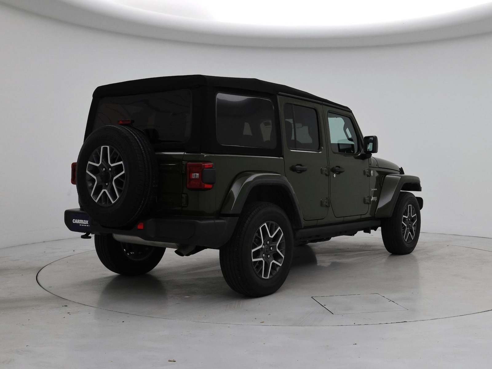 2024 Jeep Wrangler 4-Door Sahara - Photo 9