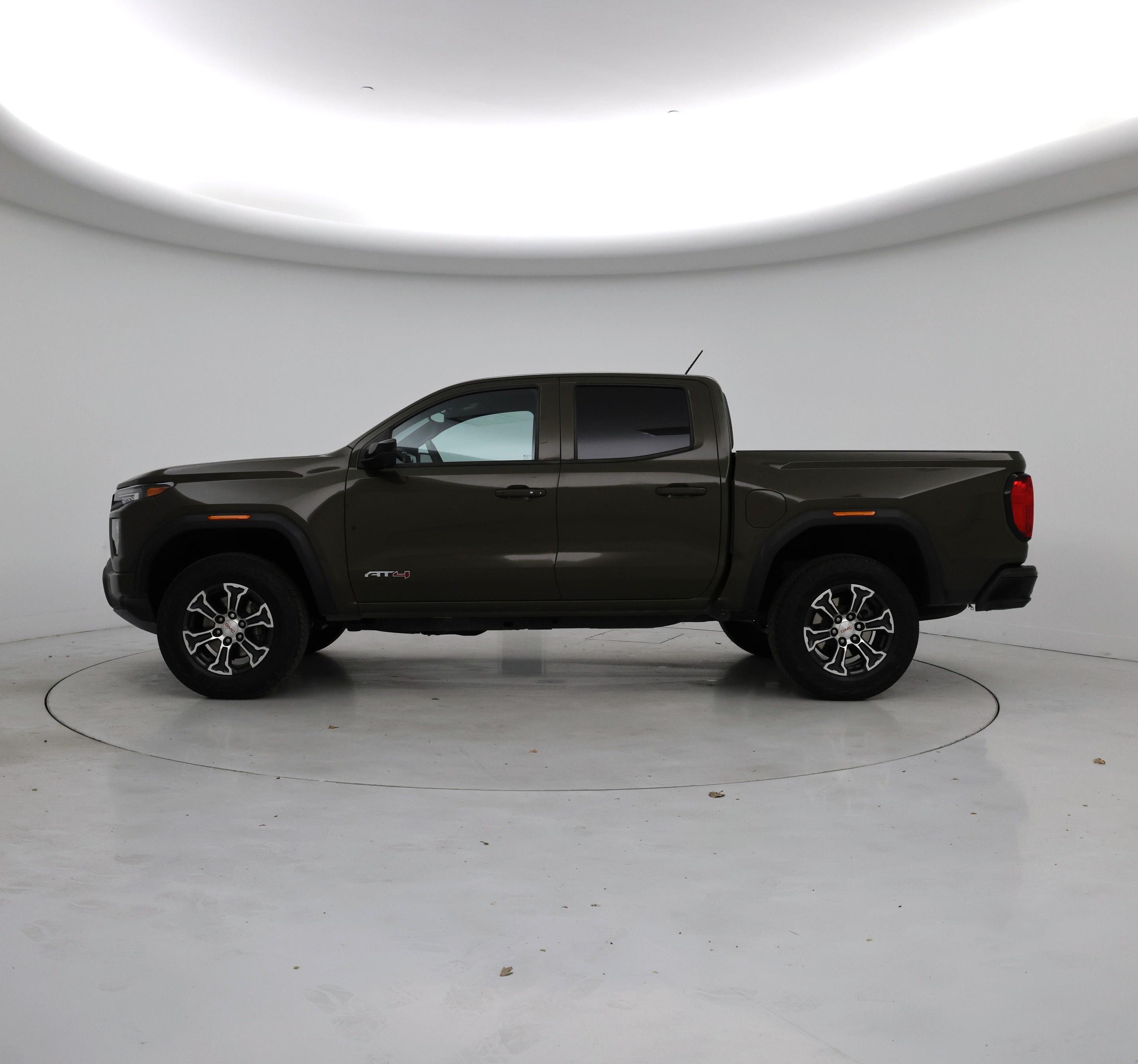 Thumbnail: 2023 GMC Canyon - 3