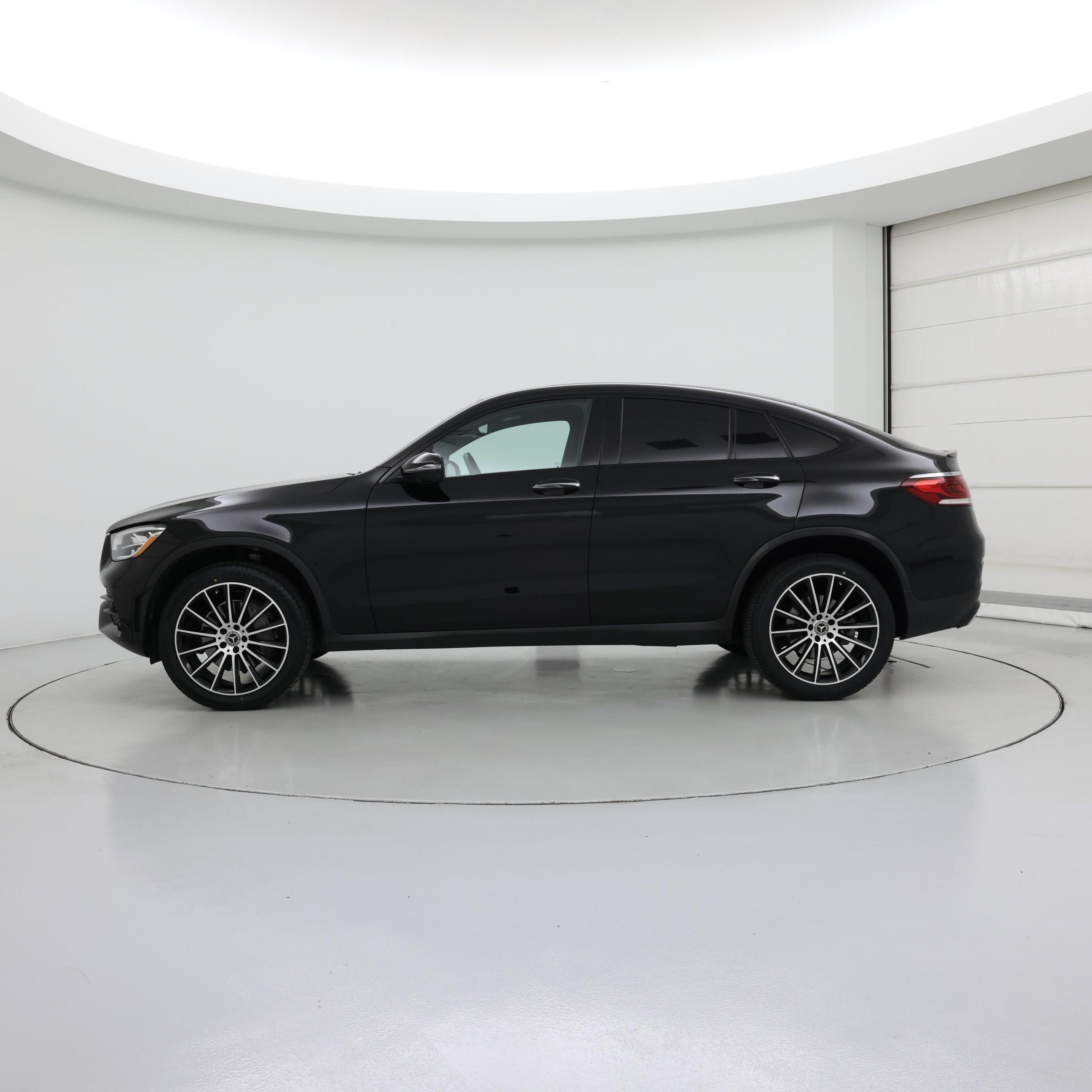 Thumbnail: 2021 Mercedes-Benz GLC - 3