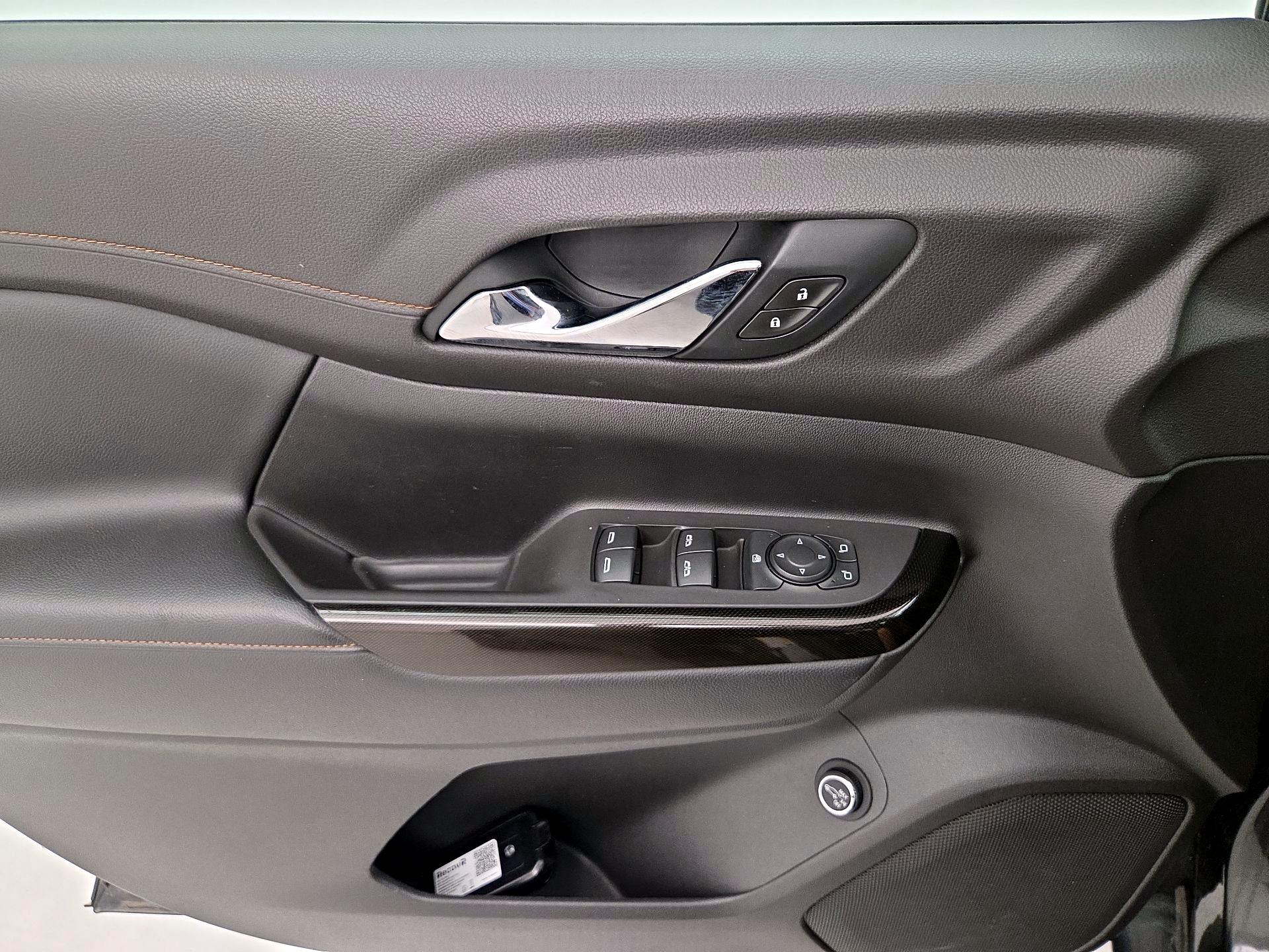 Thumbnail: 2020 GMC Acadia - 12