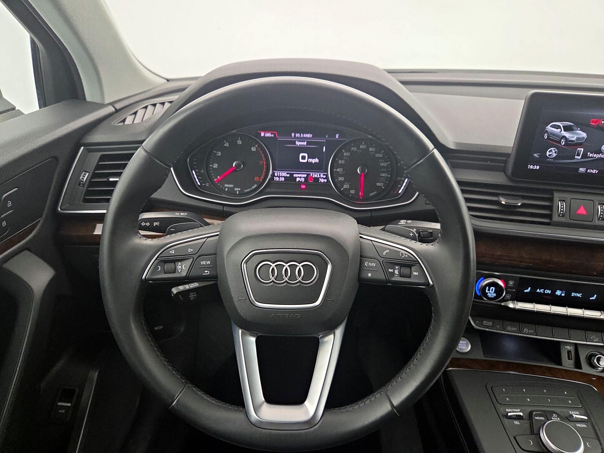 Thumbnail: 2020 Audi Q5 - 10