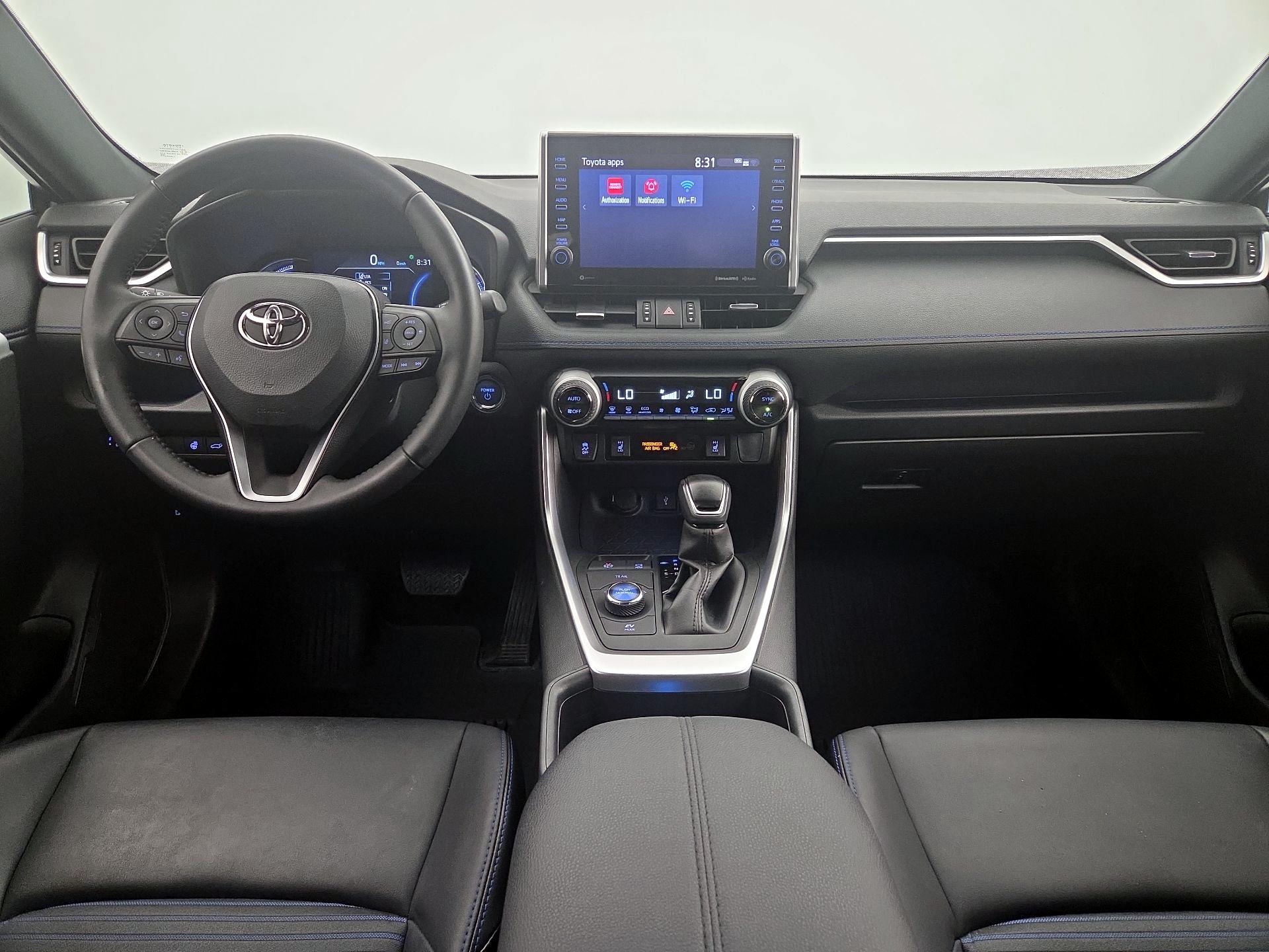 Thumbnail: 2022 Toyota RAV4 - 9