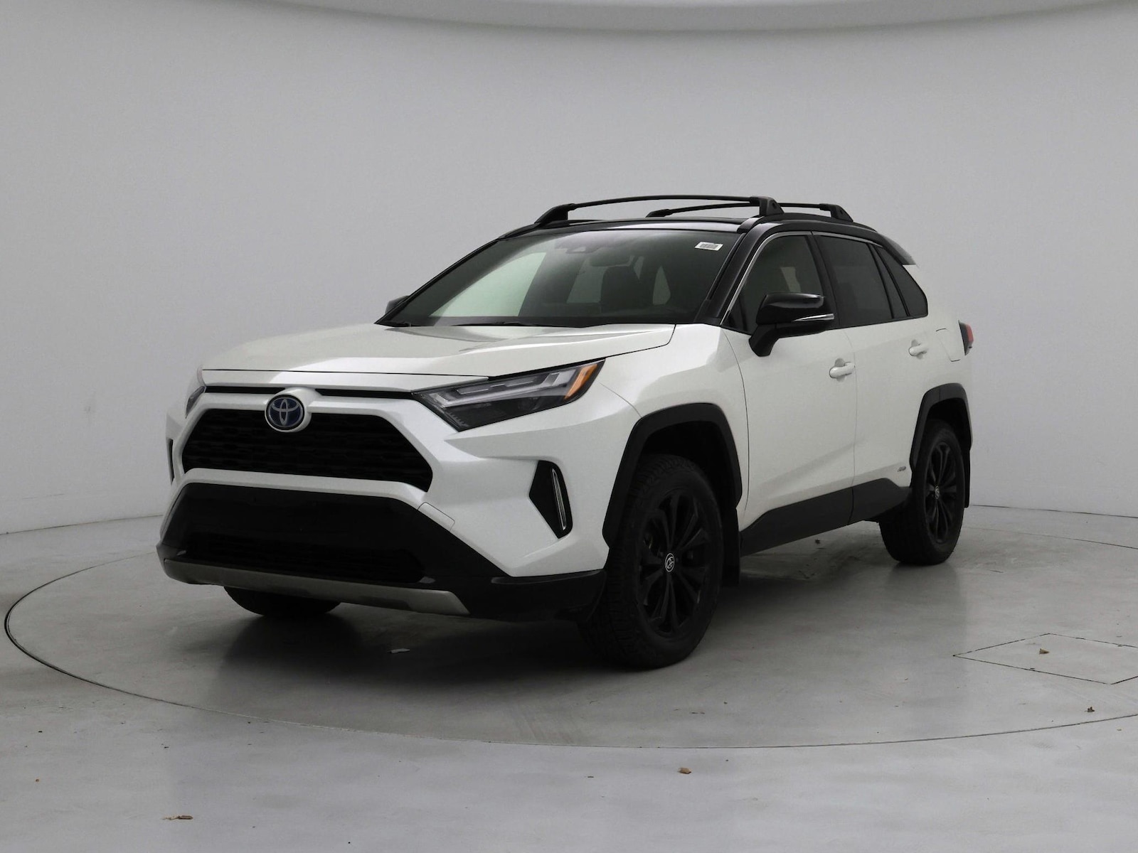 2022 Toyota RAV4 XSE - Photo 5