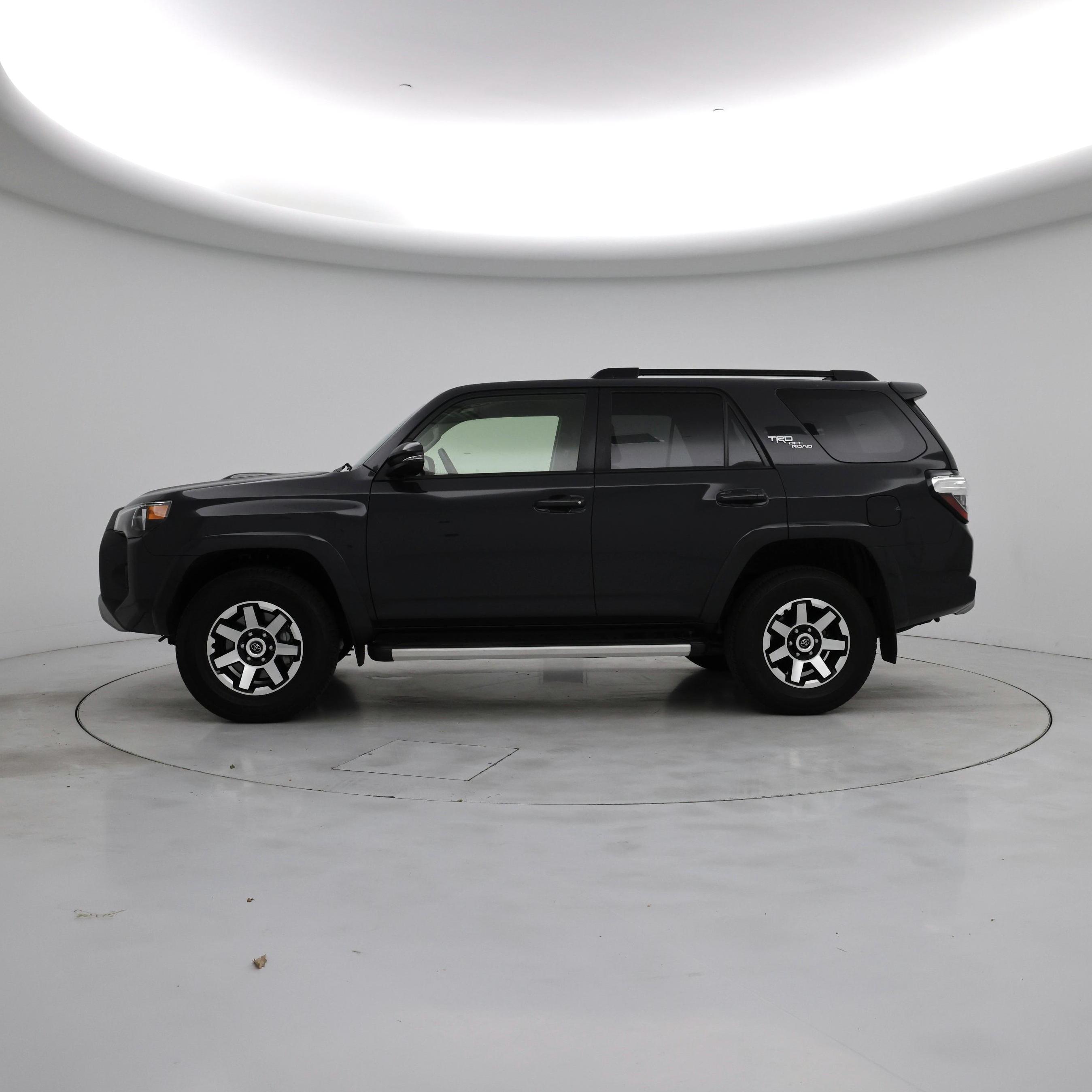 Thumbnail: 2024 Toyota 4Runner - 3