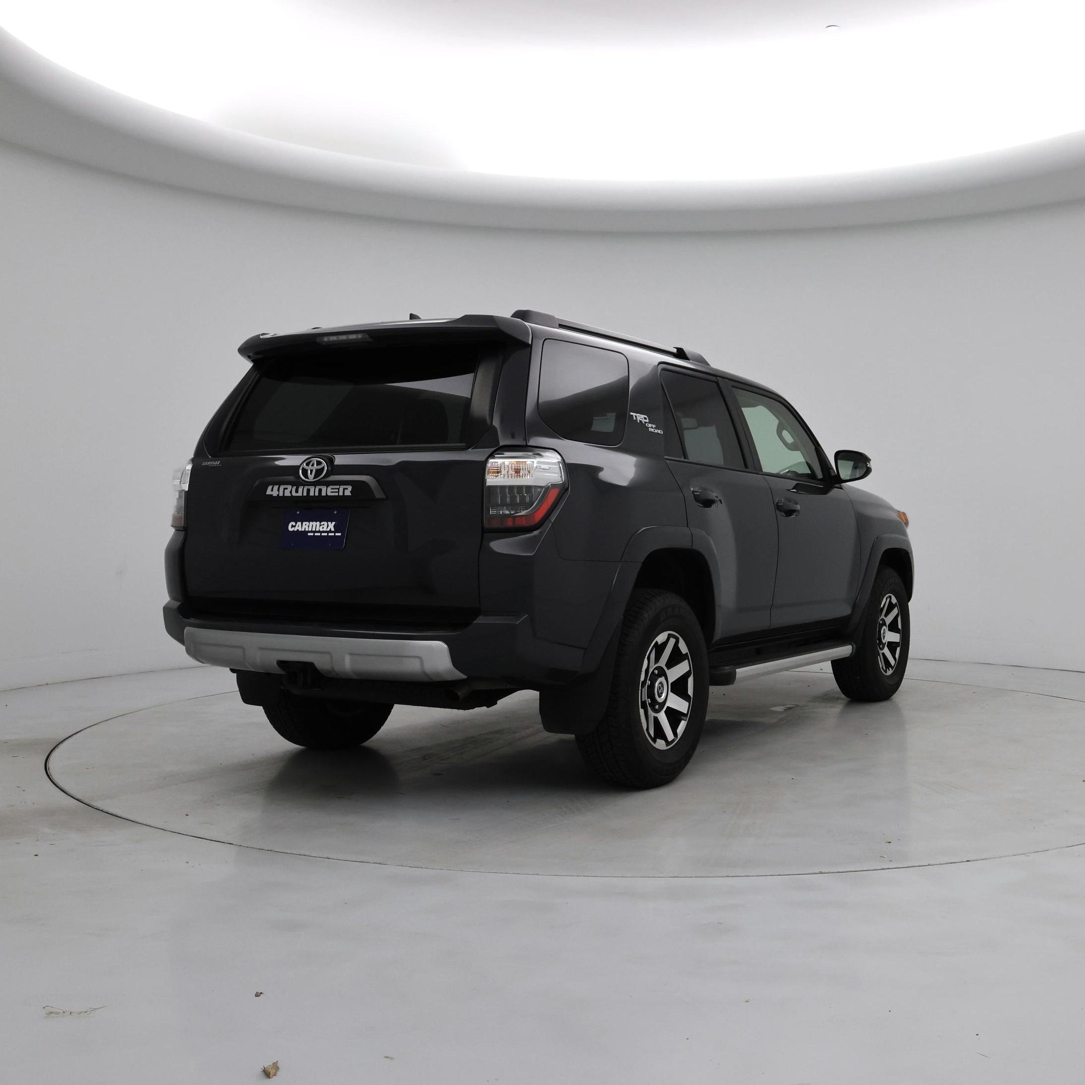 Thumbnail: 2024 Toyota 4Runner - 8