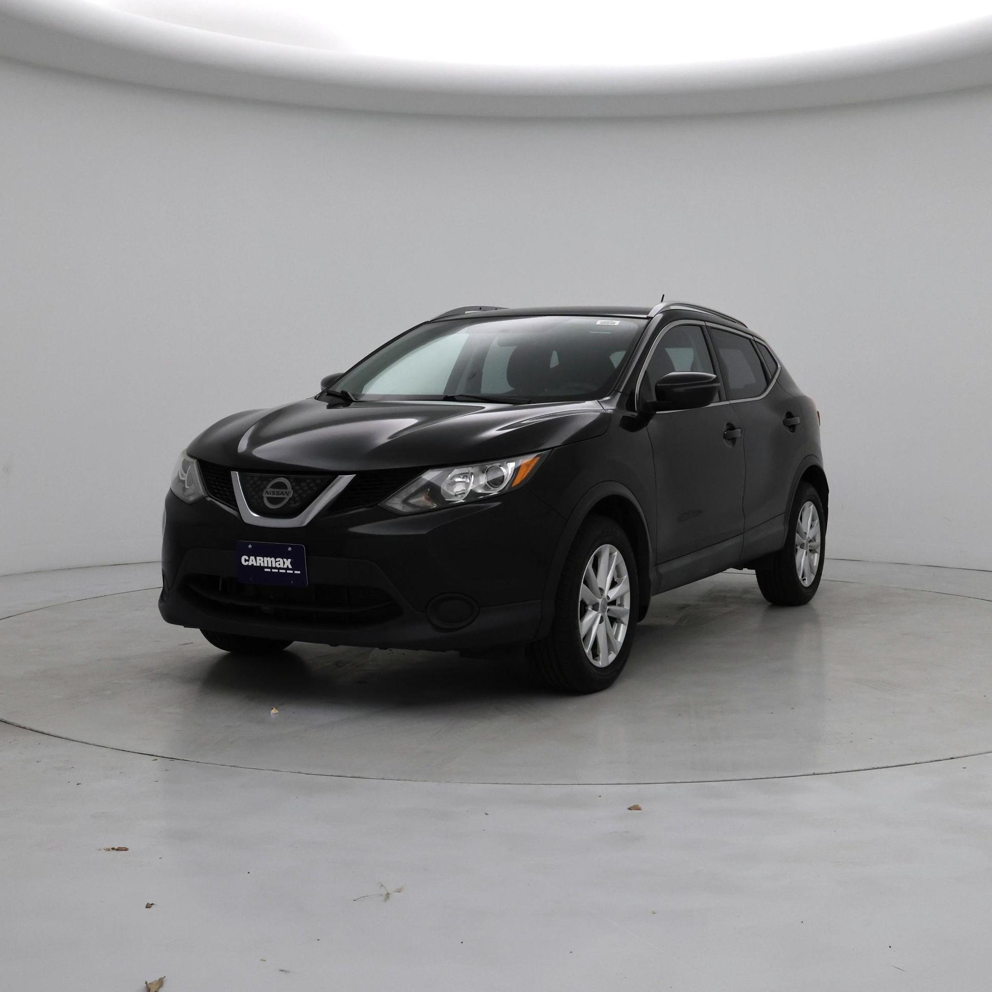 Thumbnail: 2018 Nissan Rogue Sport - 4