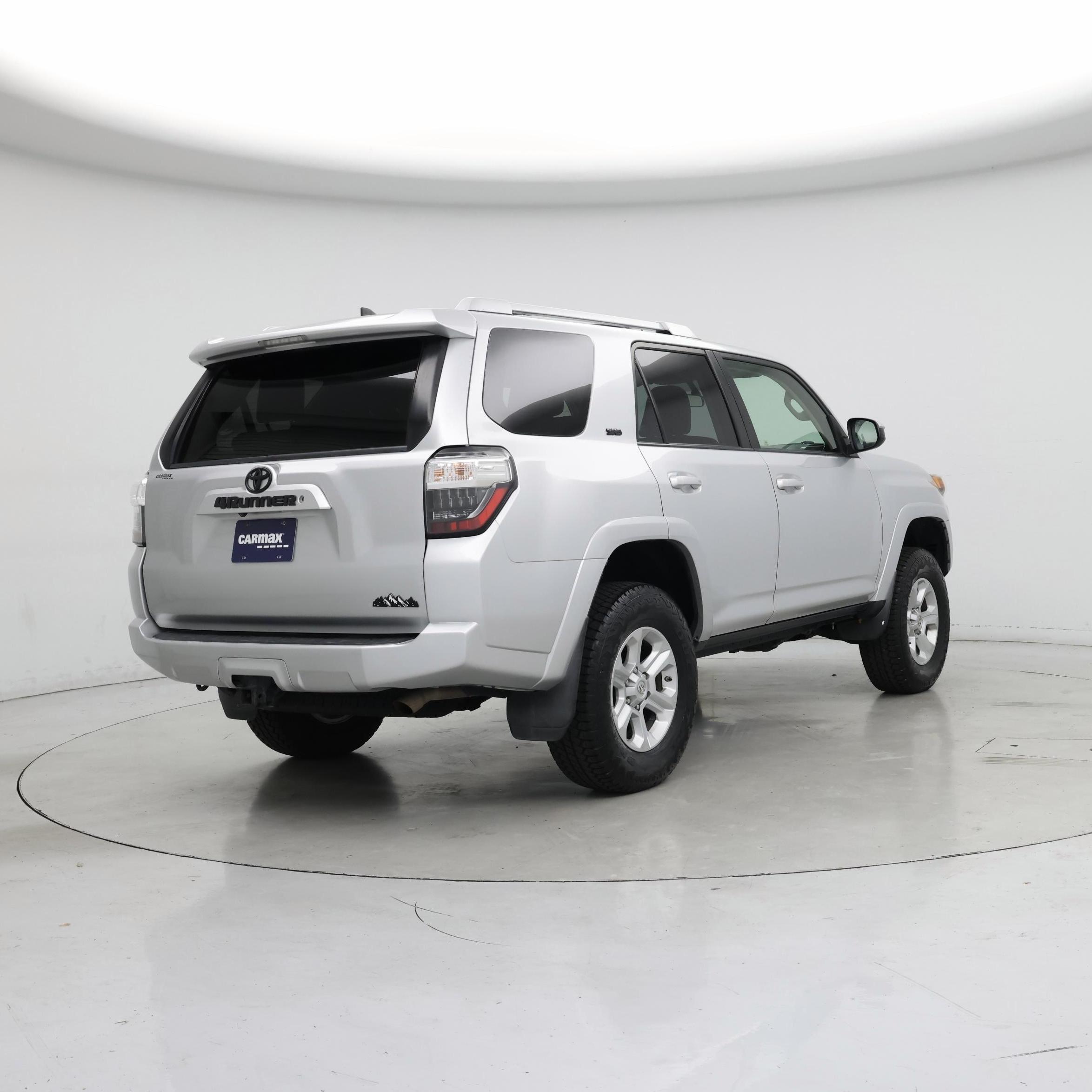 Thumbnail: 2018 Toyota 4Runner - 8