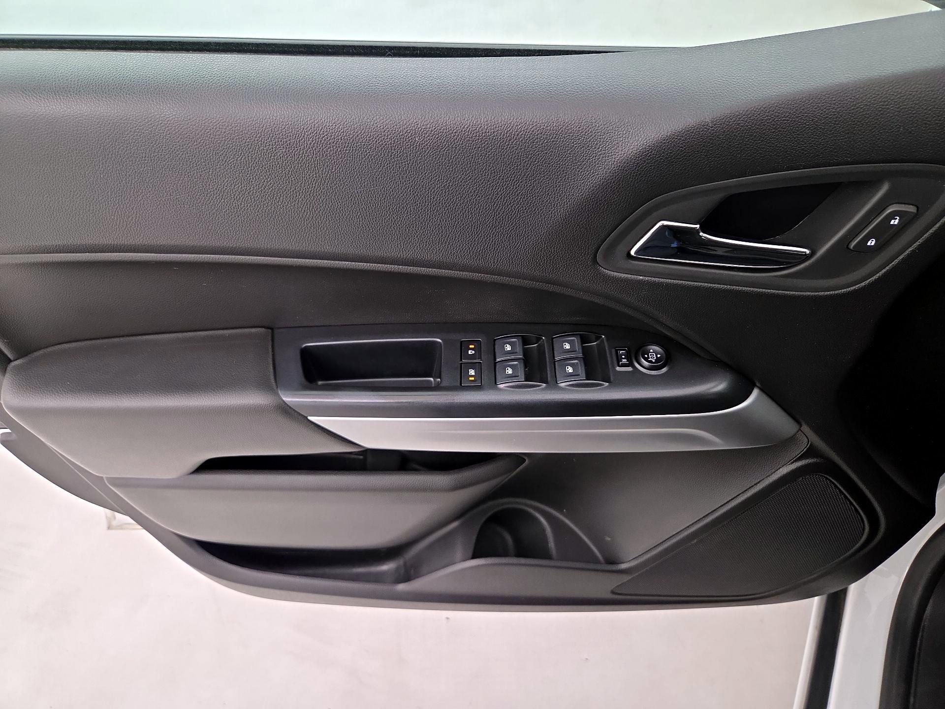 Thumbnail: 2019 Chevrolet Colorado - 12