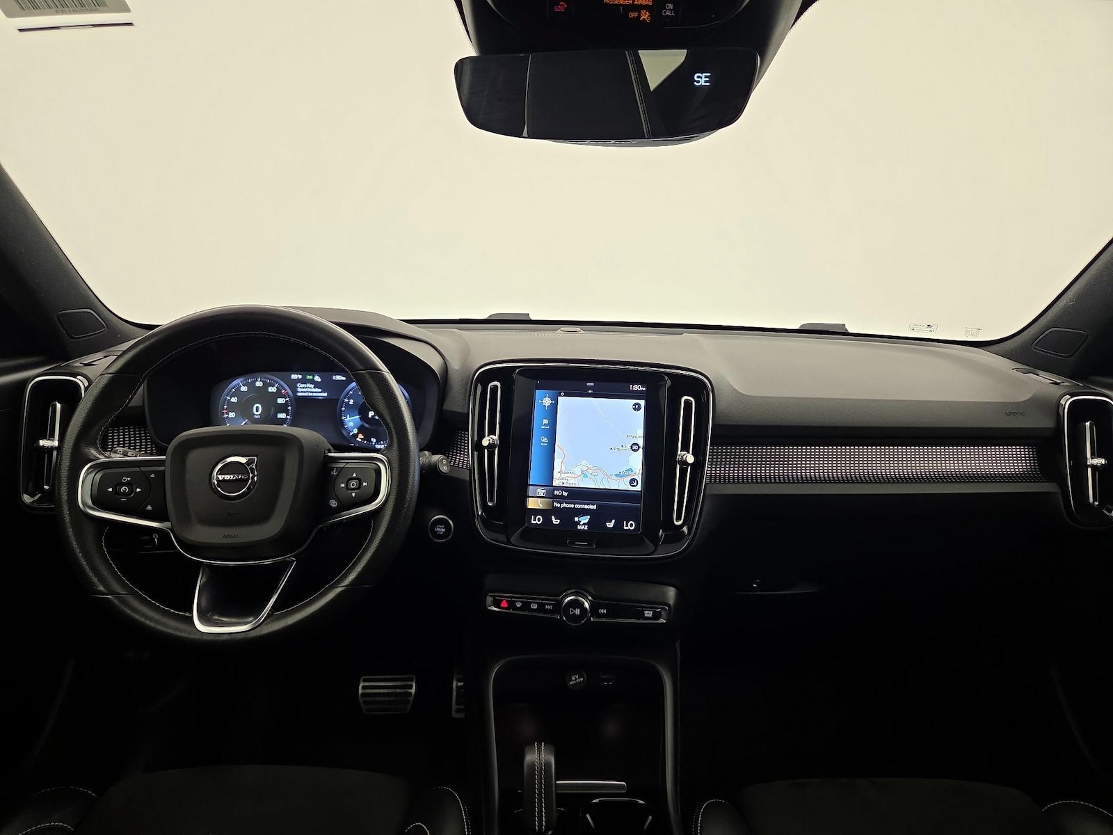 2021 Volvo XC40 R-Design - Photo 10