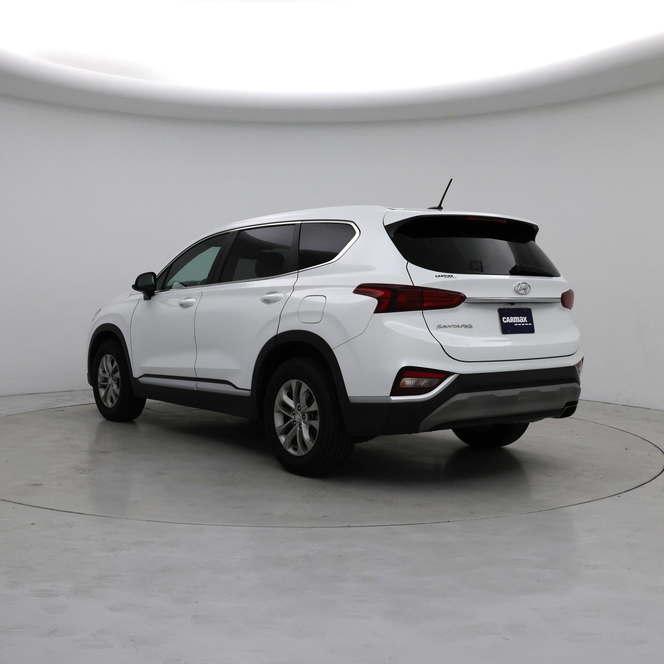 Thumbnail: 2019 Hyundai Santa Fe - 2