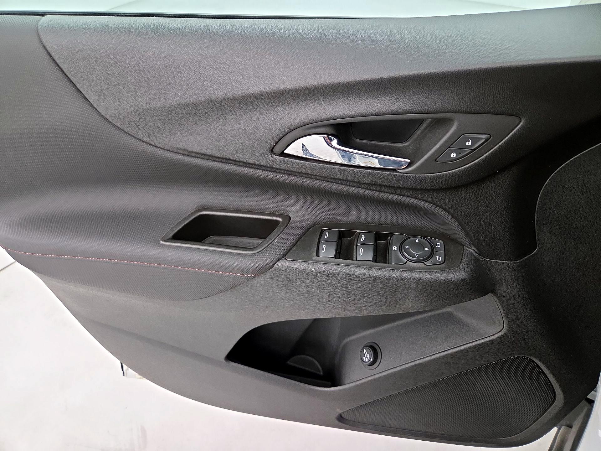 Thumbnail: 2023 Chevrolet Equinox - 12