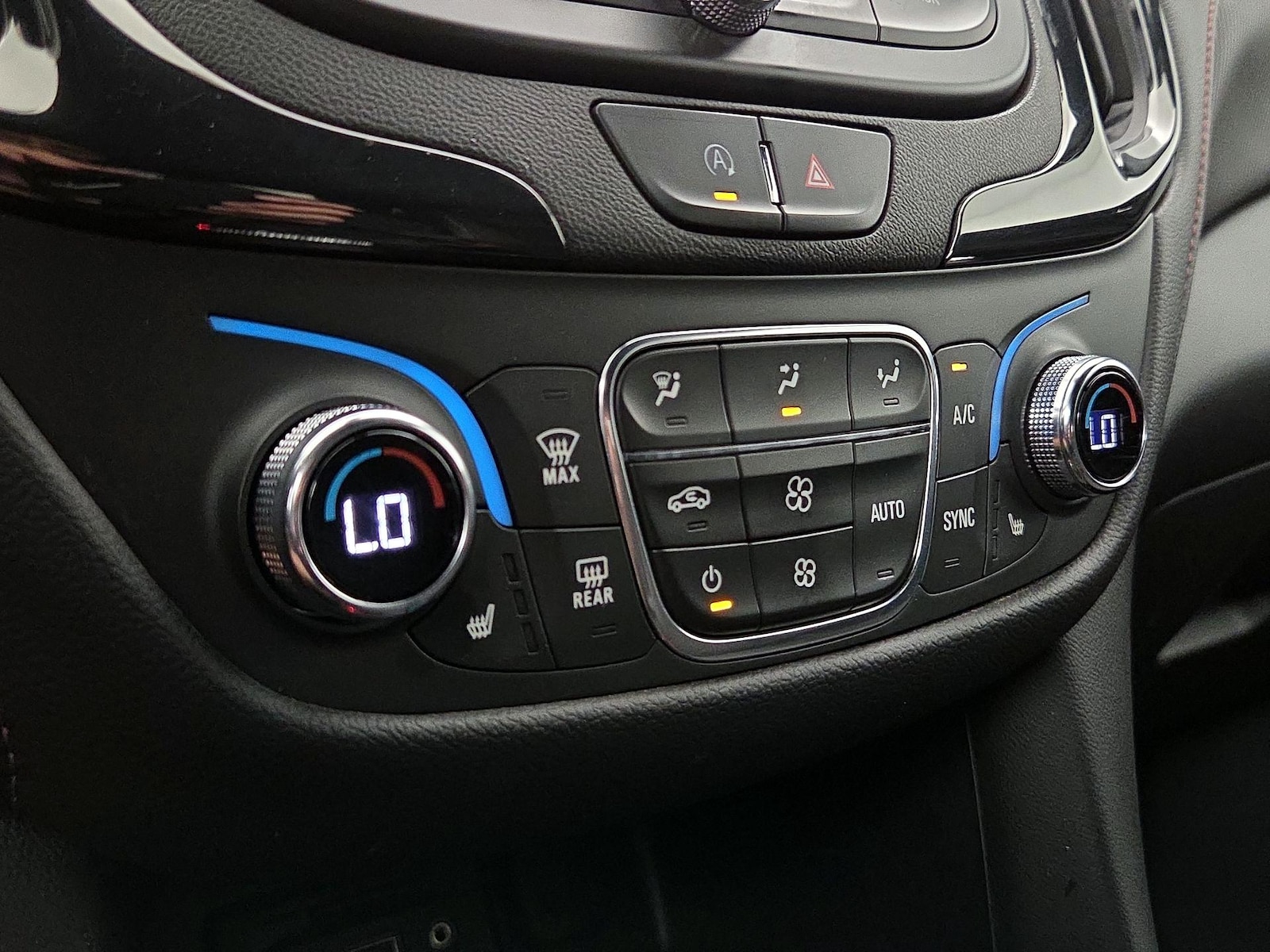 2023 Chevrolet Equinox RS - Photo 17