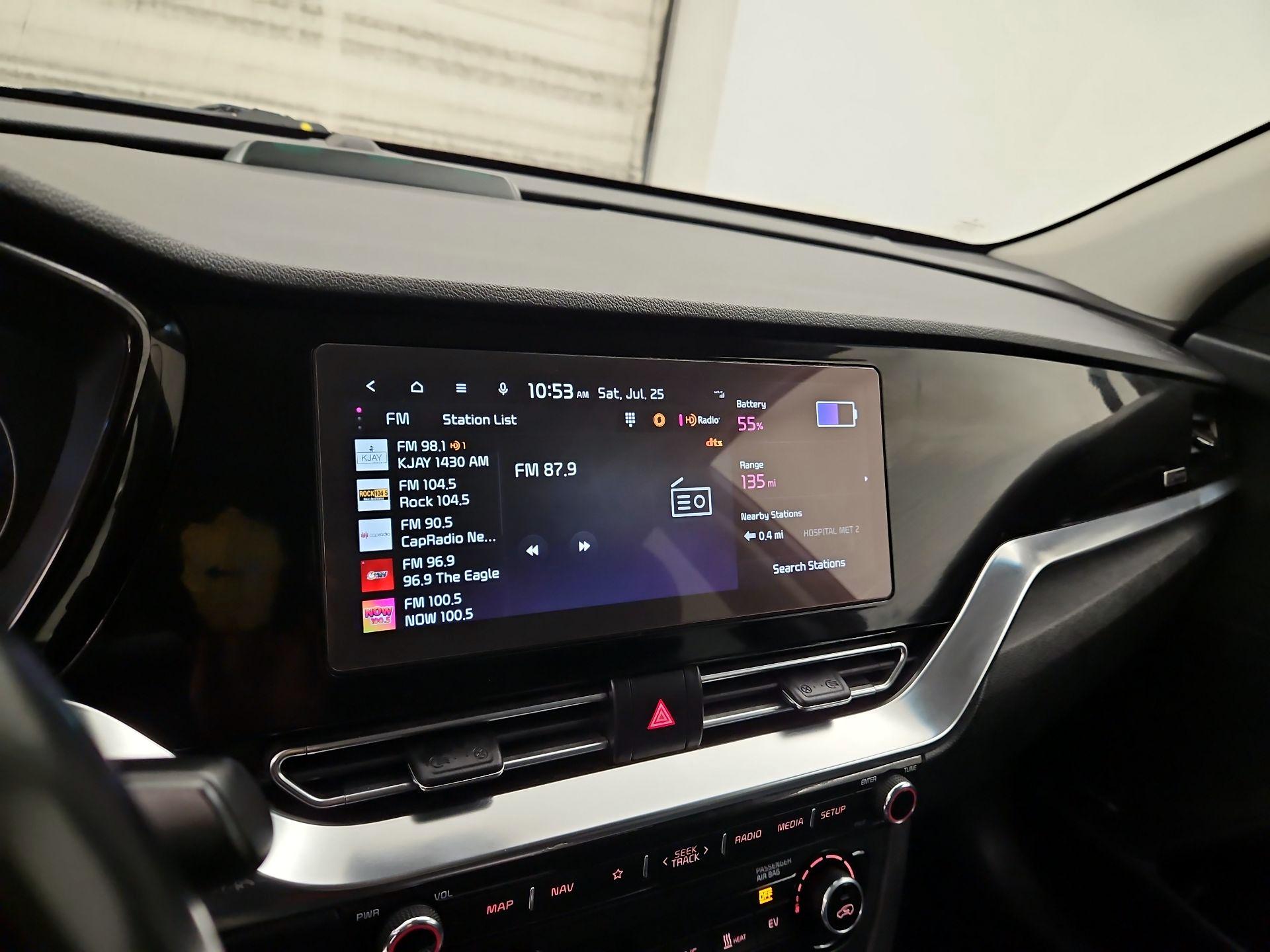 Thumbnail: 2020 Kia Niro - 16