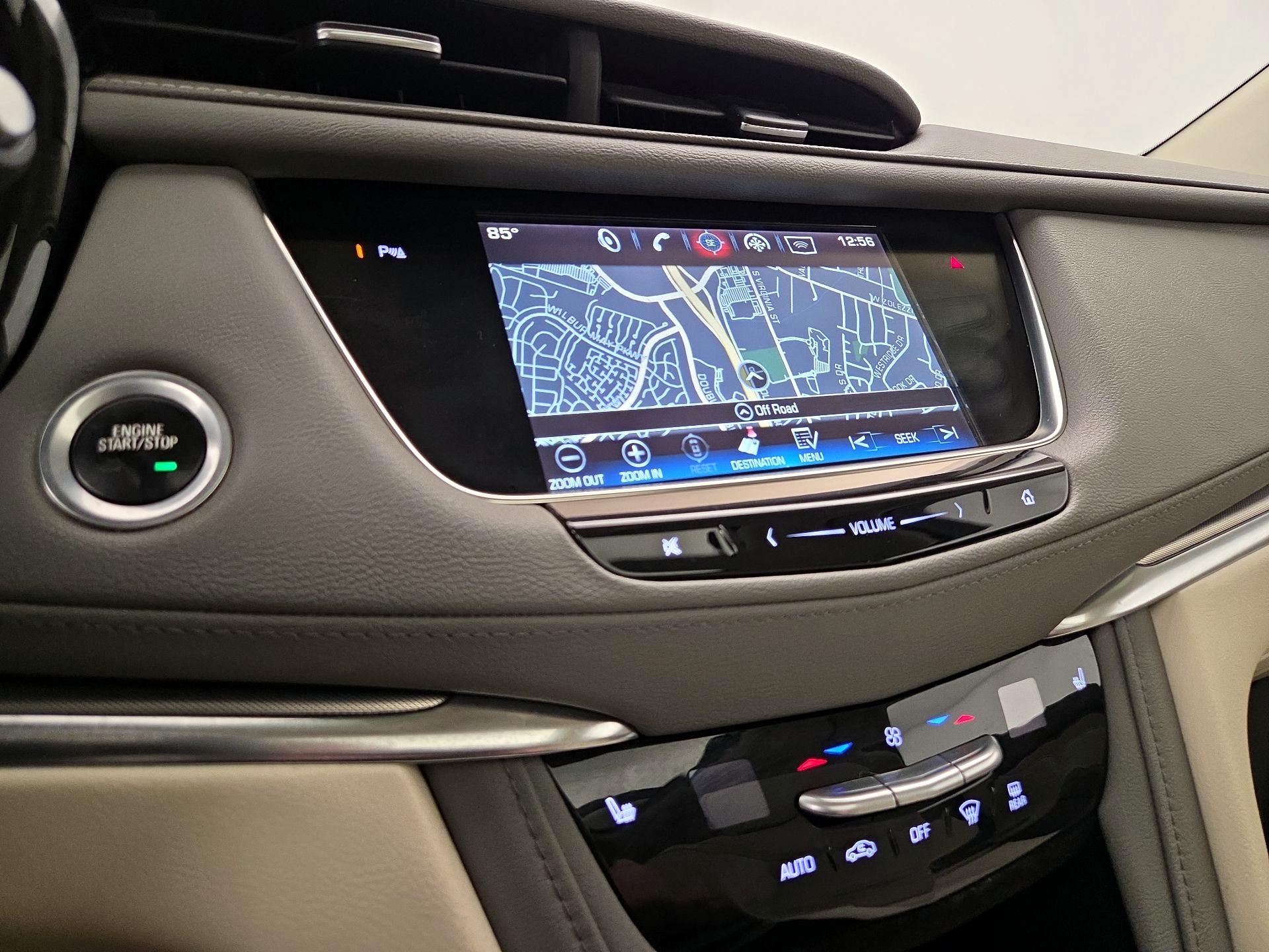 Thumbnail: 2017 Cadillac XT5 - 14