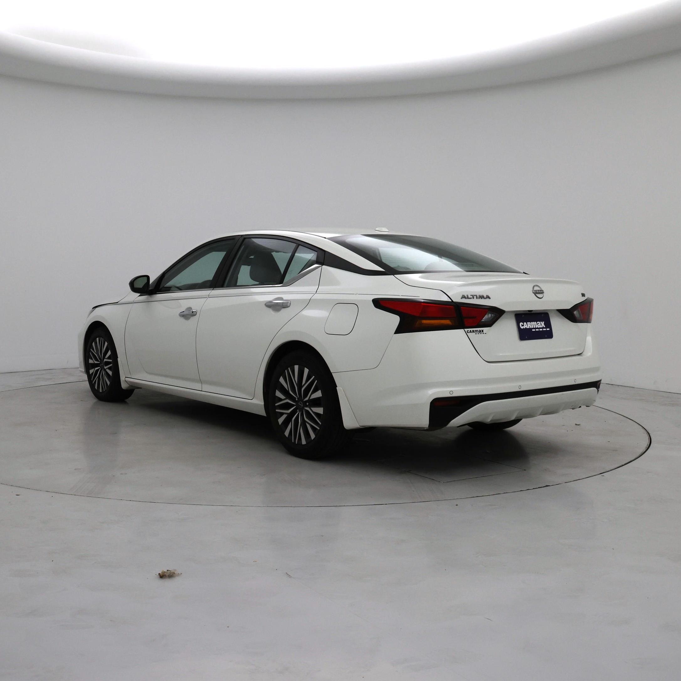 Thumbnail: 2024 Nissan Altima - 2