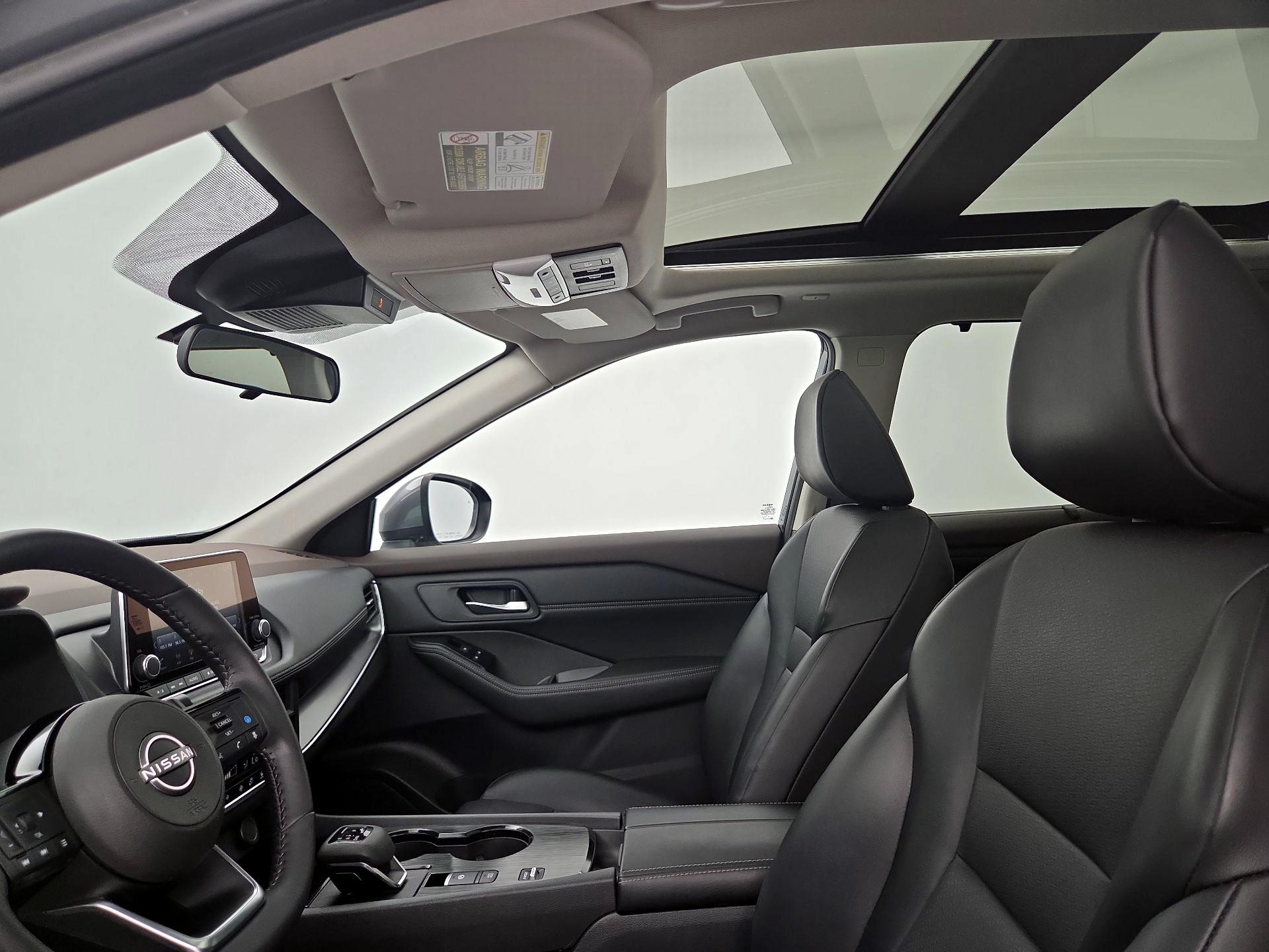 Thumbnail: 2023 Nissan Rogue - 19