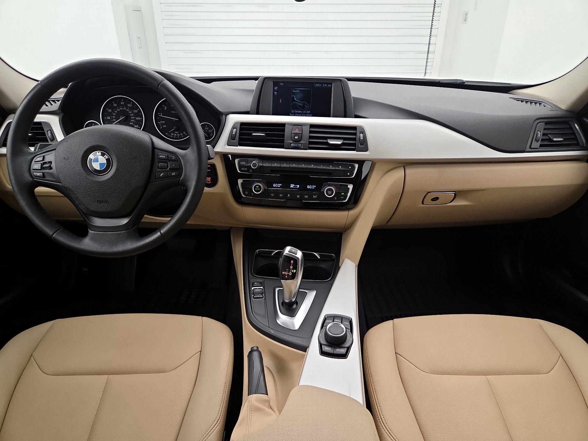 Thumbnail: 2018 BMW 3 Series - 9