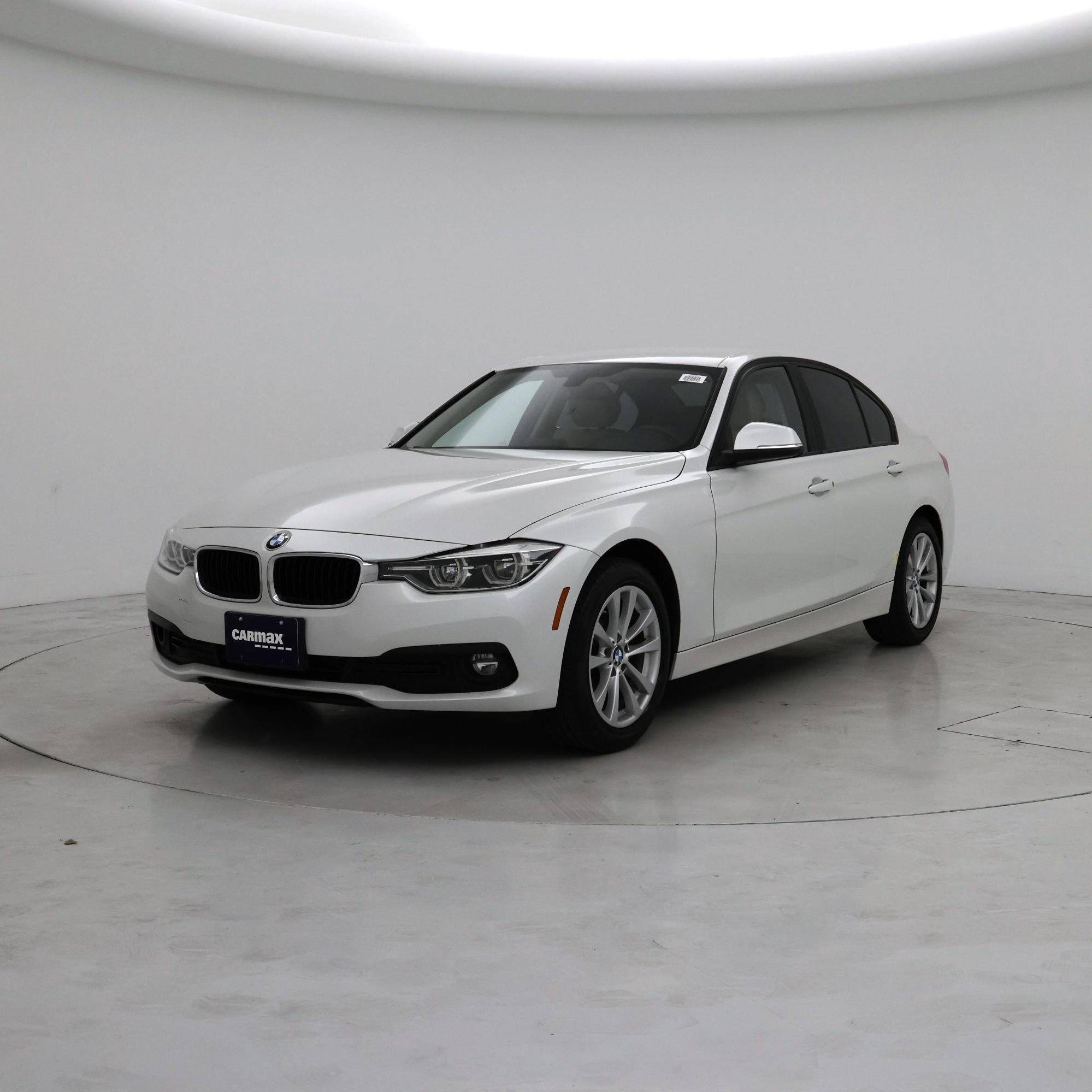Thumbnail: 2018 BMW 3 Series - 4